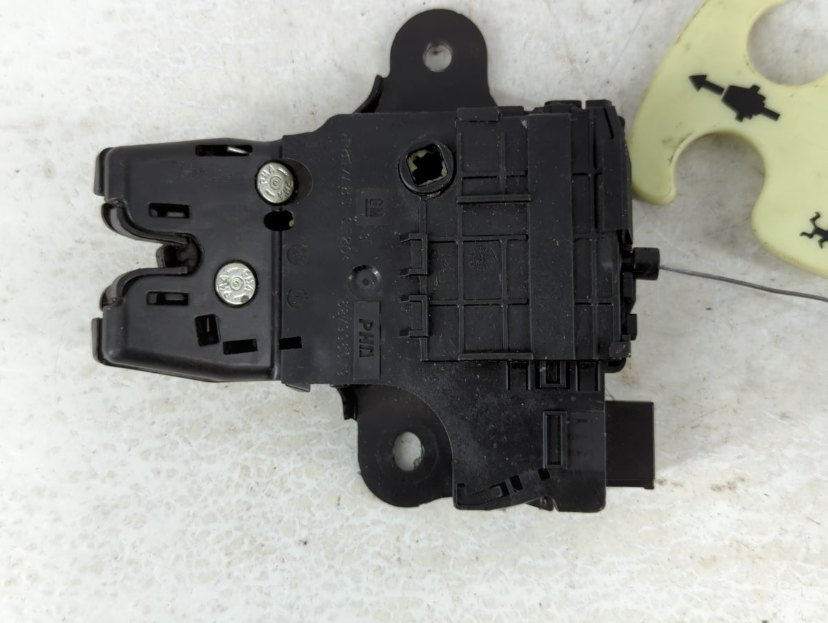 2016 Chevrolet Malibu Front Driver Left Lock Actuator - Oemusedautoparts1.com