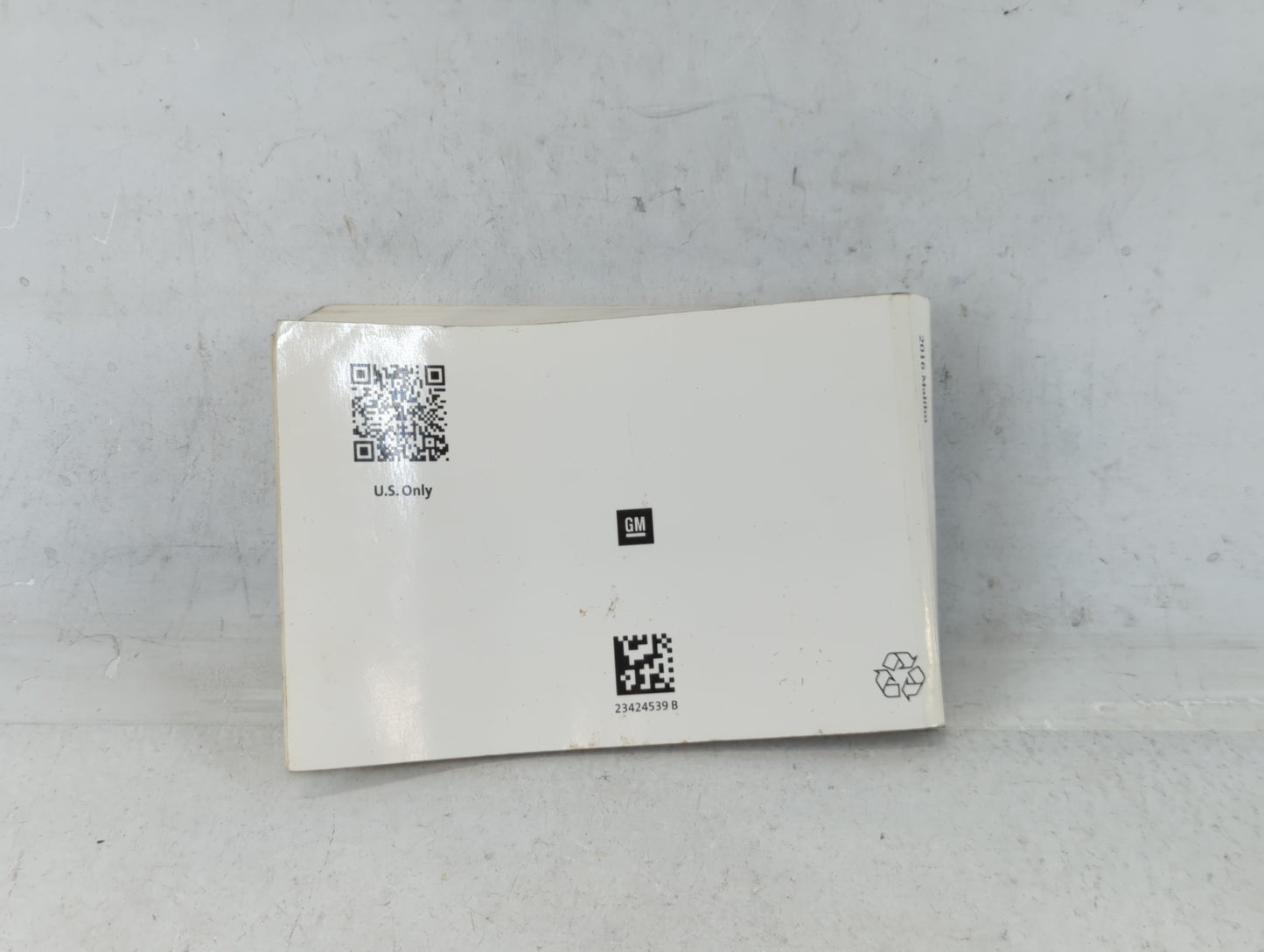 2016 Chevrolet Malibu Owners Manual Book Guide P/N:2342439 B OEM Used Auto Parts - Oemusedautoparts1.com