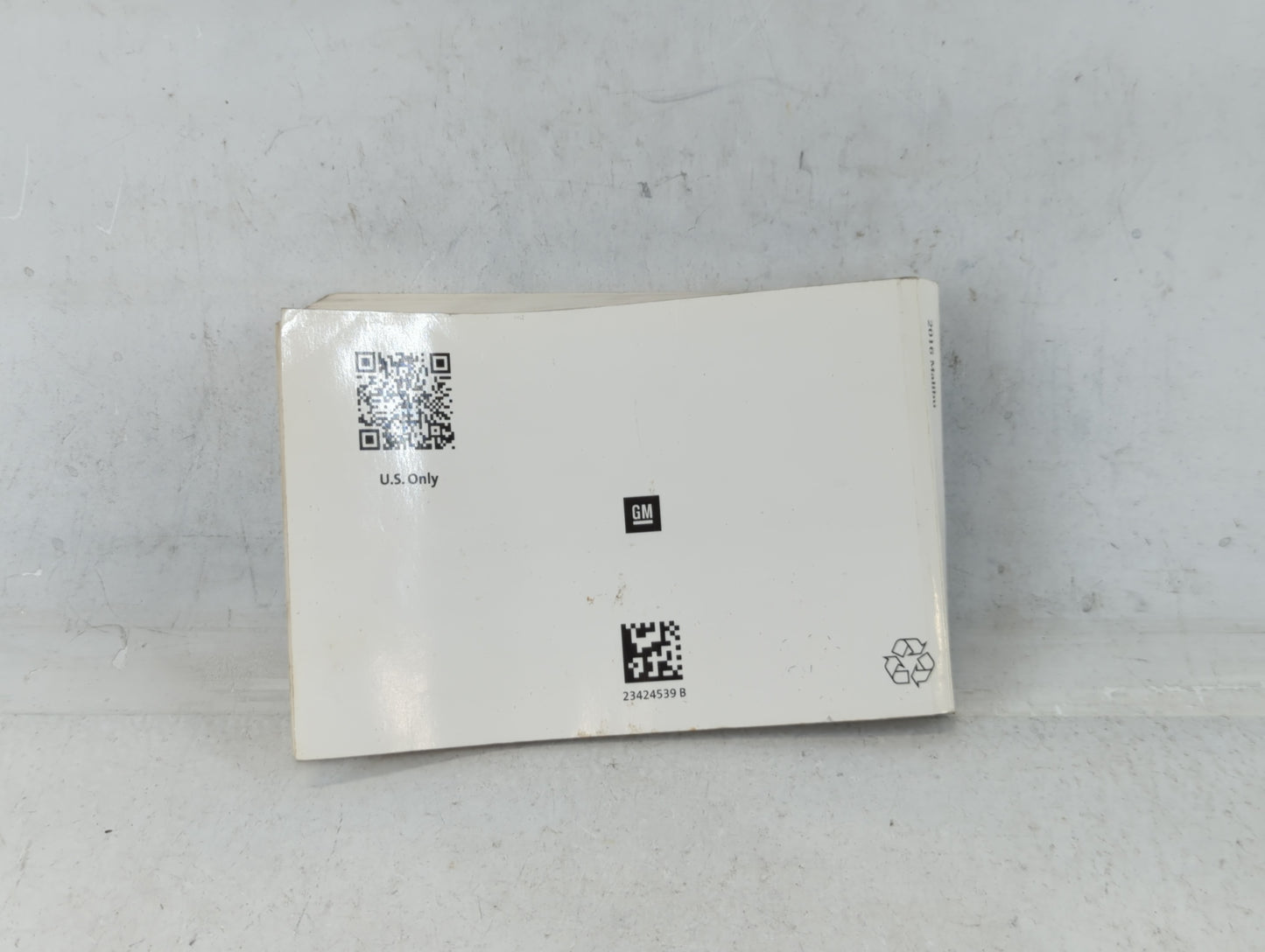 2016 Chevrolet Malibu Owners Manual Book Guide P/N:2342439 B OEM Used Auto Parts - Oemusedautoparts1.com