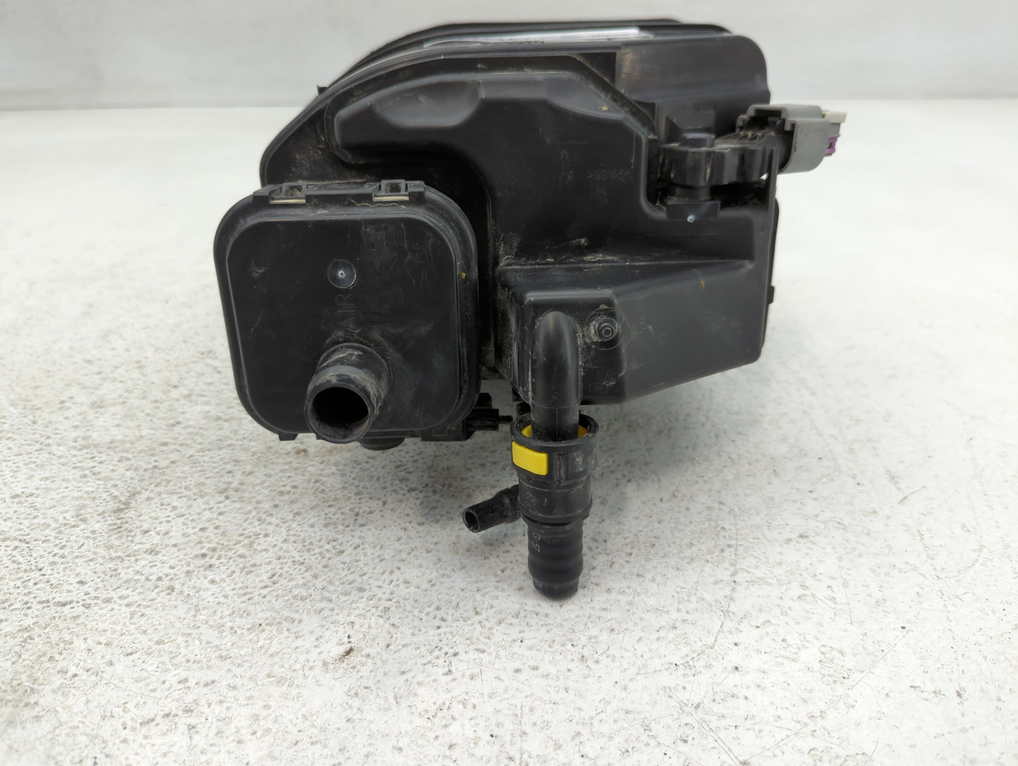 2016 Chevrolet Malibu Fuel Vapor Charcoal Canister - Oemusedautoparts1.com