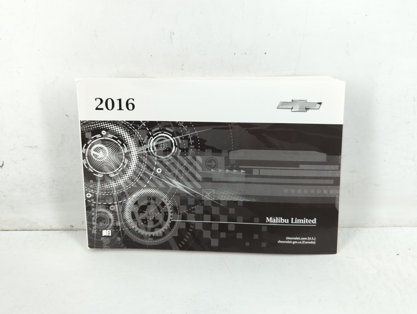 2016 Chevrolet Malibu Owners Manual Book Guide P/N:23179986 A OEM Used Auto Parts - Oemusedautoparts1.com