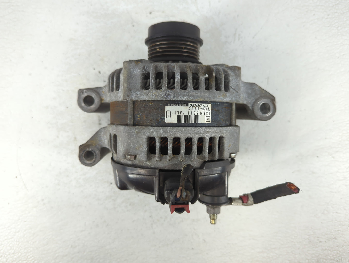 2013-2021 Chevrolet Malibu Alternator Replacement Generator Charging Assembly Engine OEM P/N:TN104210-1962 13592811 Fits OEM