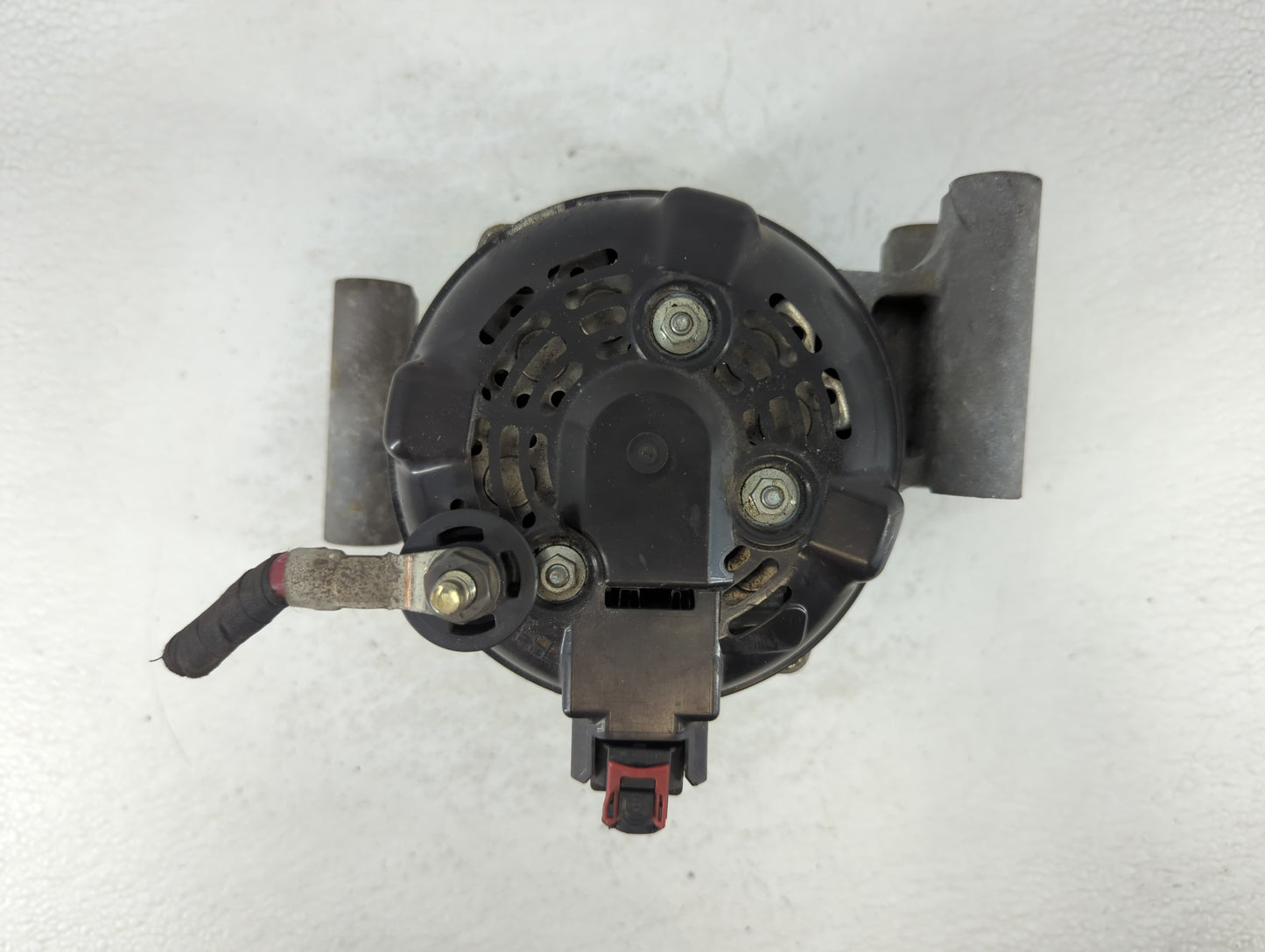 2013-2021 Chevrolet Malibu Alternator Replacement Generator Charging Assembly Engine OEM P/N:TN104210-1962 13592811 Fits OEM