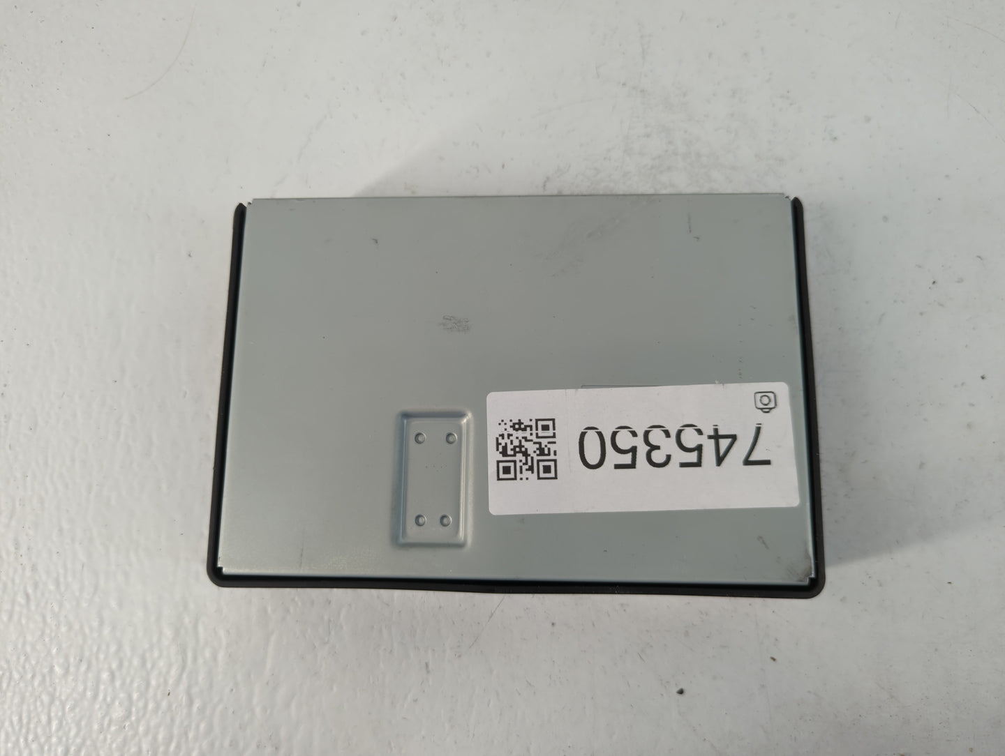 2016-2016 Chevrolet Malibu Body Control Module Bcm Inner Cabin Fuse Box - Oemusedautoparts1.com