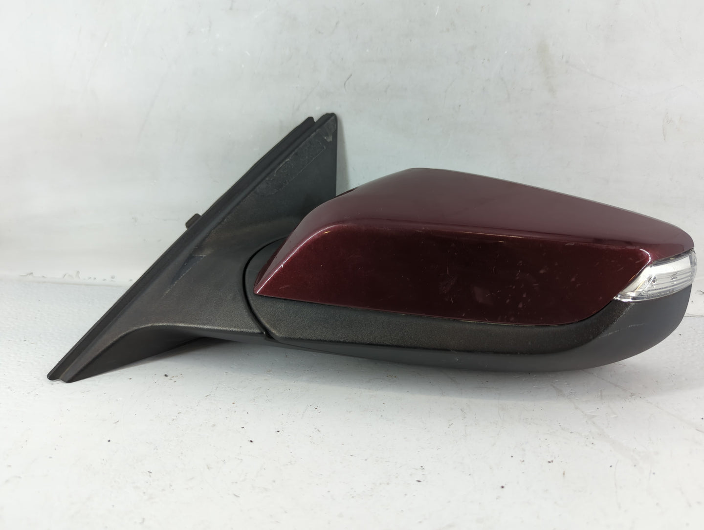 2016-2018 Chevrolet Malibu Driver Side View Mirror - Left Door Mirror OEM Used - Oemusedautoparts1.com
