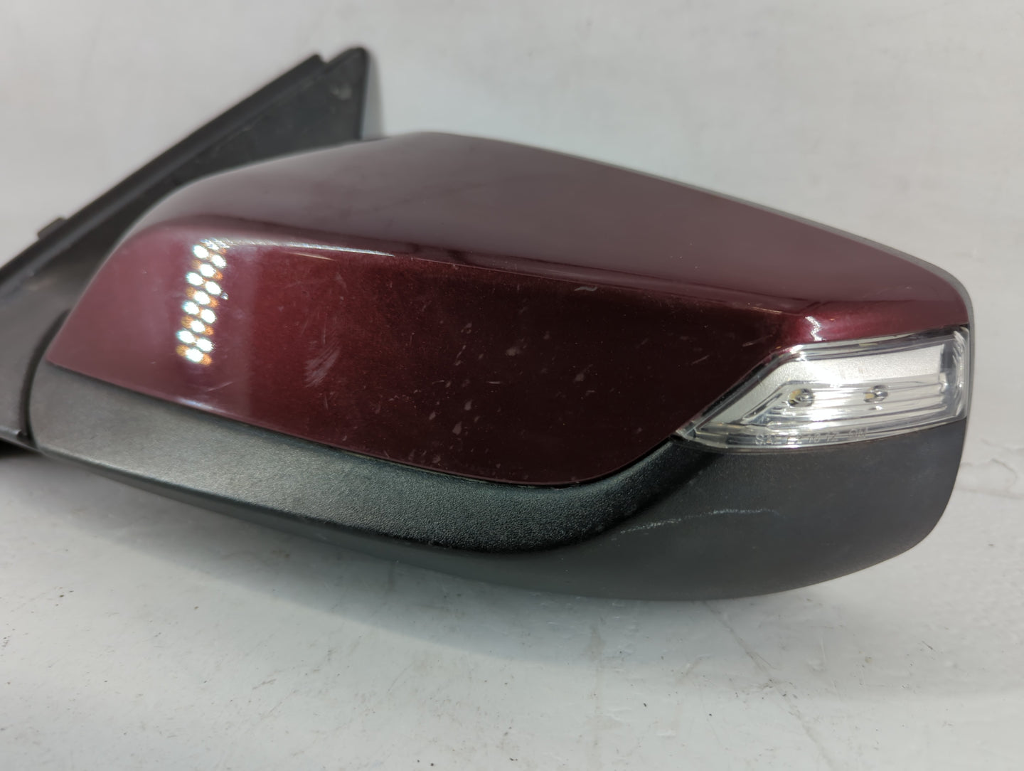 2016-2018 Chevrolet Malibu Driver Side View Mirror - Left Door Mirror OEM Used - Oemusedautoparts1.com