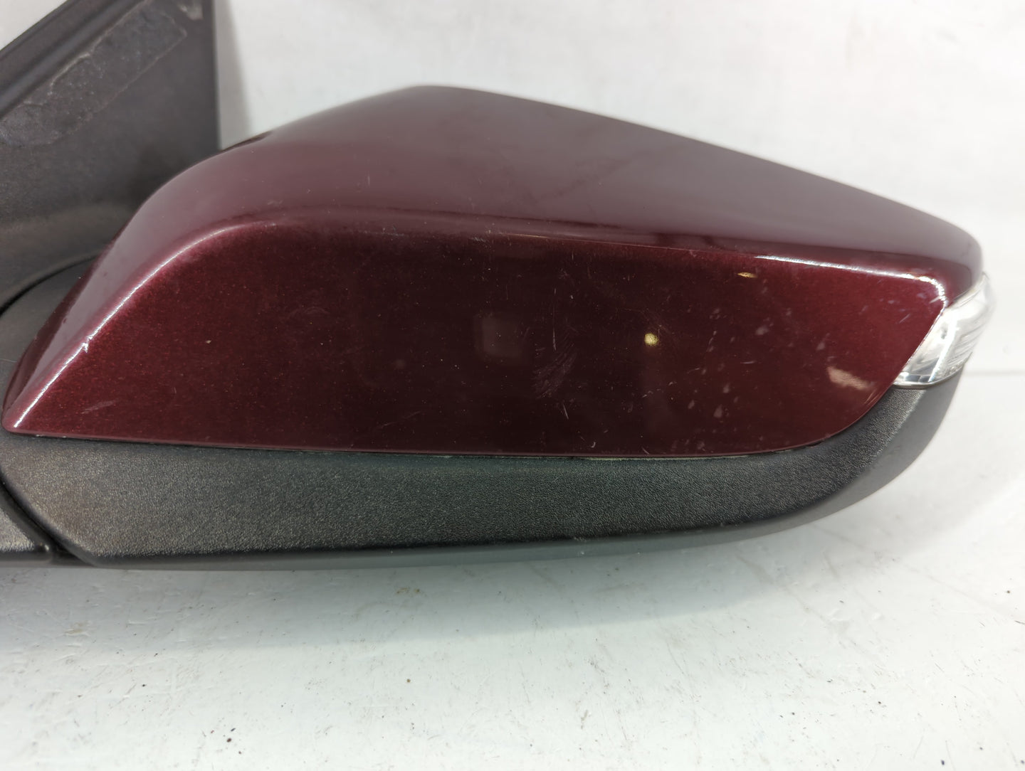 2016-2018 Chevrolet Malibu Driver Side View Mirror - Left Door Mirror OEM Used - Oemusedautoparts1.com