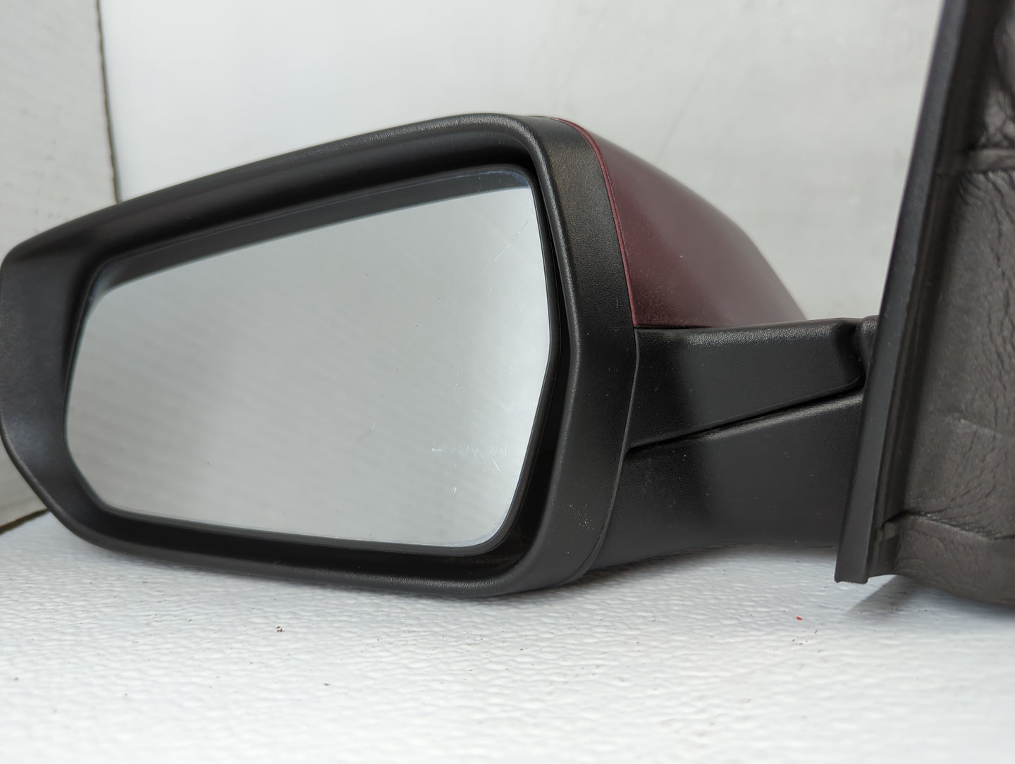 2016-2018 Chevrolet Malibu Driver Side View Mirror - Left Door Mirror OEM Used - Oemusedautoparts1.com