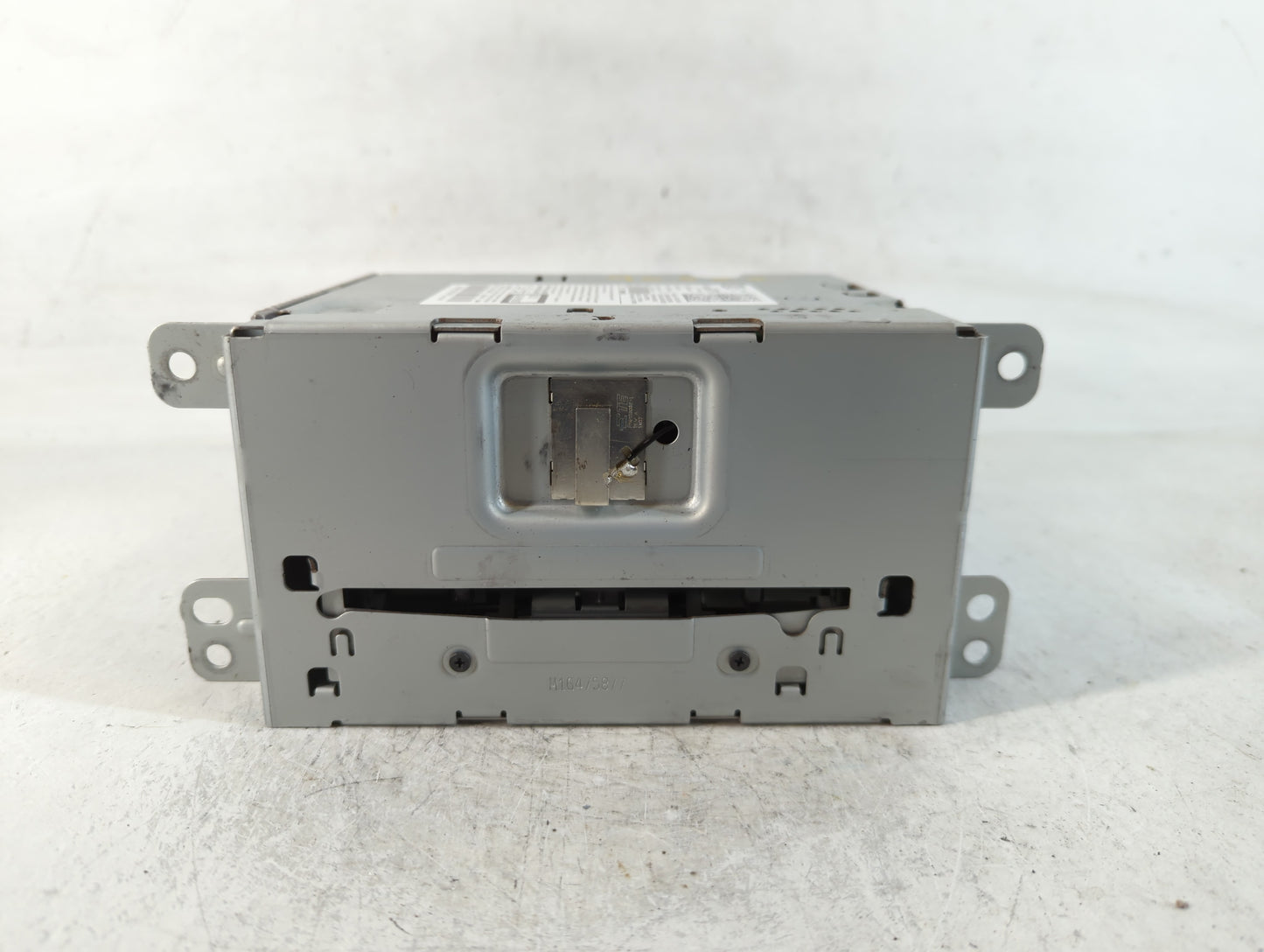 2014-2016 Chevrolet Malibu Am Fm Cd Player Radio Receiver - Oemusedautoparts1.com