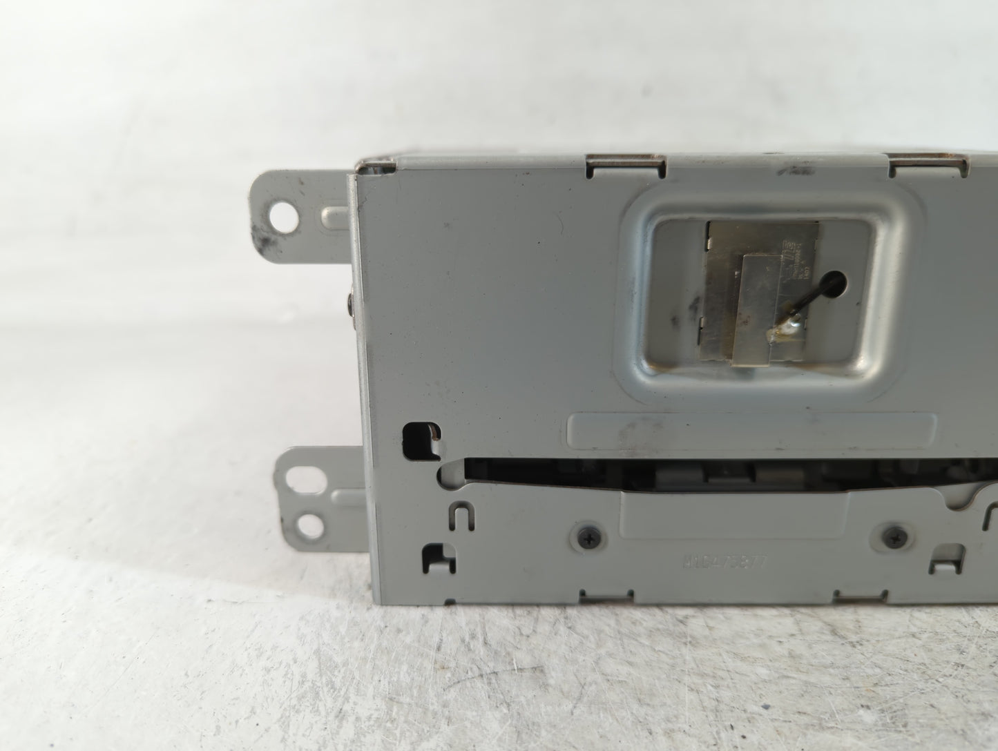 2014-2016 Chevrolet Malibu Am Fm Cd Player Radio Receiver - Oemusedautoparts1.com