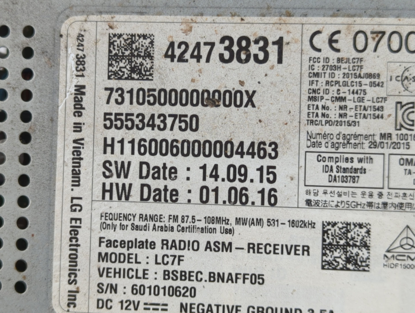 2016 Chevrolet Malibu Radio AM FM Cd Player Receiver Replacement P/N:42473831 Fits OEM Used Auto Parts - Oemusedautoparts1.c