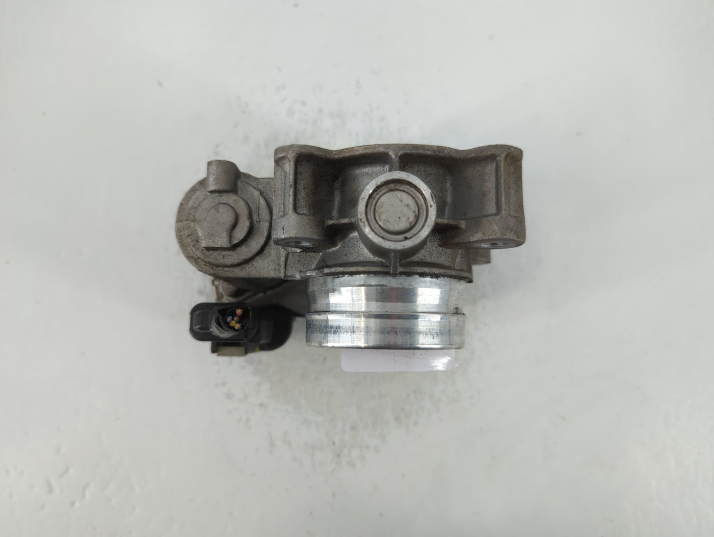 2016-2021 Chevrolet Malibu Throttle Body P/N:12659491BA Fits Fits 2016 2017 2018 2019 2020 2021 2022 OEM Used Auto Parts - O