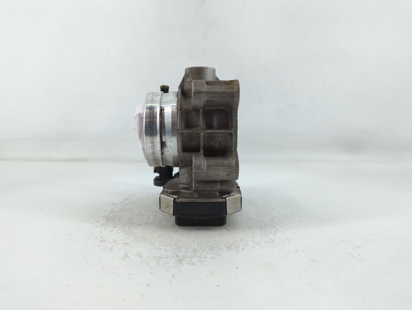 2016-2021 Chevrolet Malibu Throttle Body P/N:12659491BA Fits Fits 2016 2017 2018 2019 2020 2021 2022 OEM Used Auto Parts - O