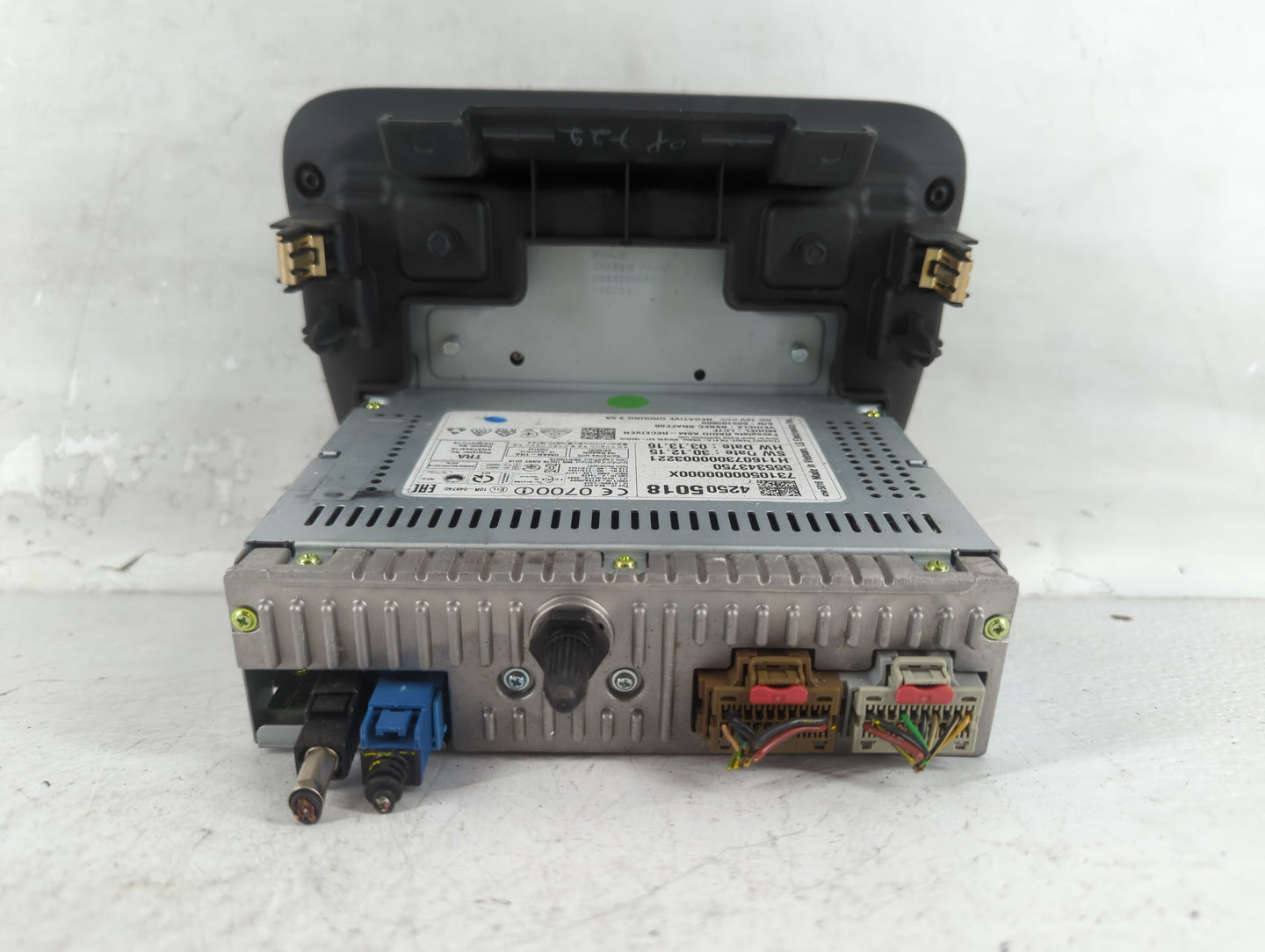 2016 Chevrolet Malibu Radio AM FM Cd Player Receiver Replacement P/N:42505018 Fits OEM Used Auto Parts - Oemusedautoparts1.c