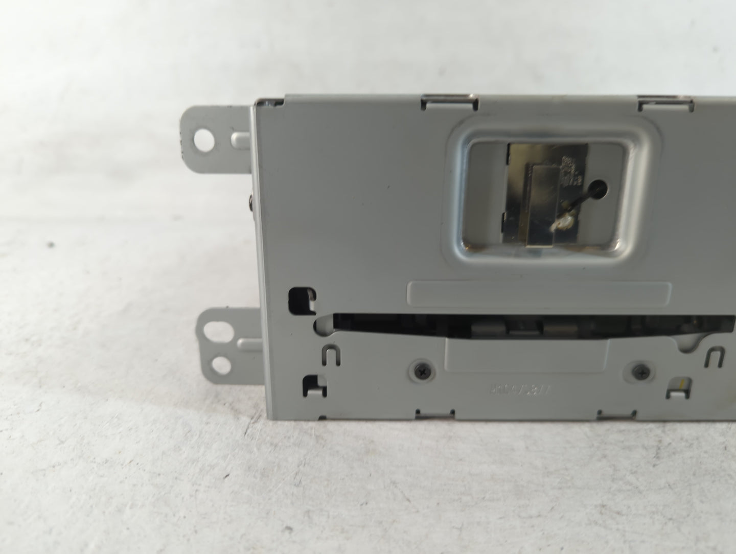 2014-2016 Chevrolet Malibu Radio AM FM Cd Player Receiver Replacement P/N:23284461 Fits Fits 2014 2015 2016 OEM Used Auto Pa