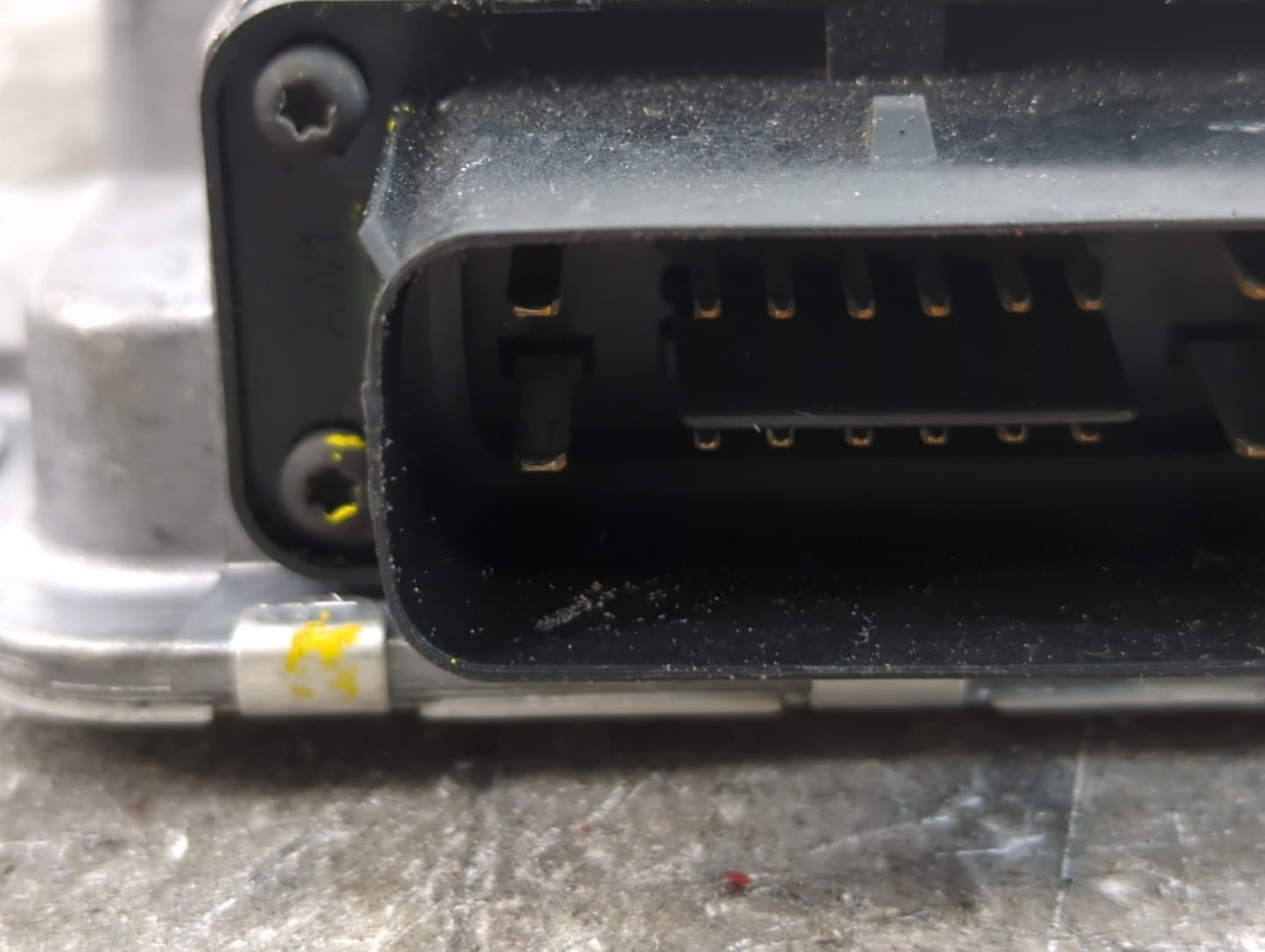 2016-2019 Chevrolet Malibu Traction Control Module 23482909 - Oemusedautoparts1.com