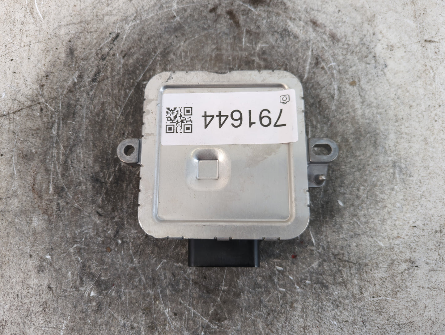 2016-2019 Chevrolet Malibu Traction Control Module 23482909 - Oemusedautoparts1.com