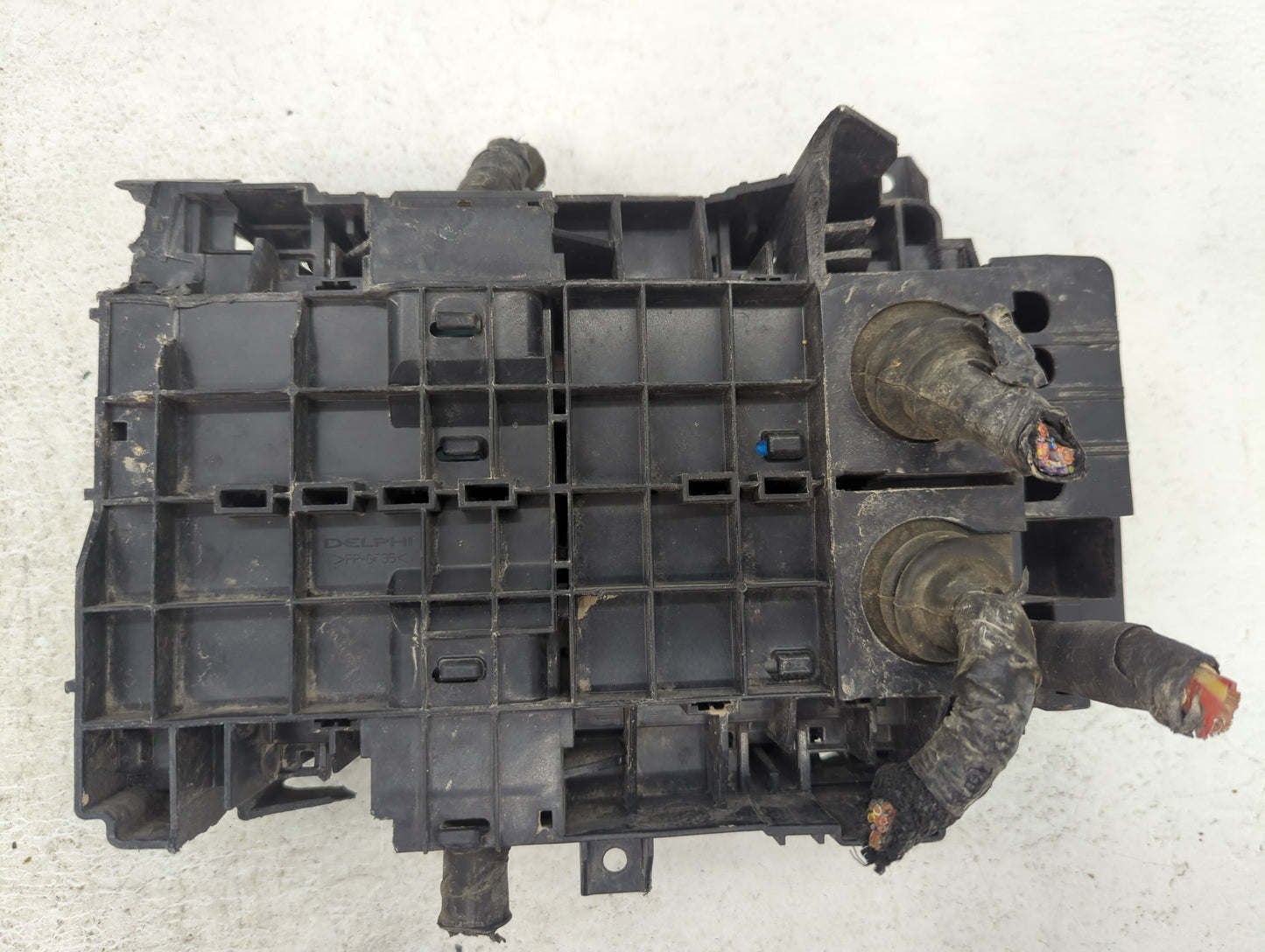 2016 Chevrolet Malibu Fusebox Fuse Box Panel Relay Module Fits OEM Used Auto Parts - Oemusedautoparts1.com