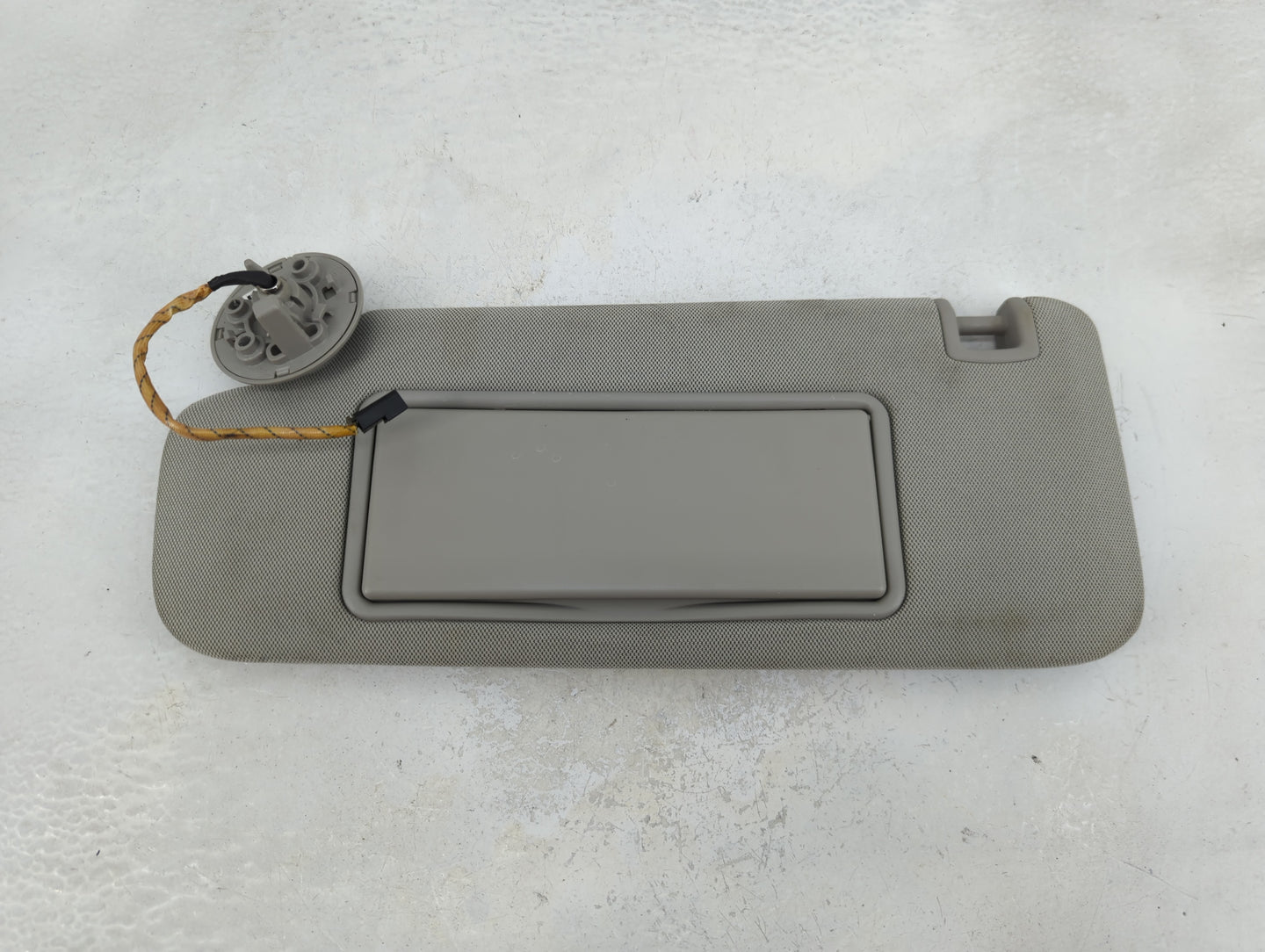 2013-2016 Chevrolet Malibu Sun Visor Shade Replacement Driver Left Mirror Fits Fits 2013 2014 2015 2016 OEM Used Auto Parts 