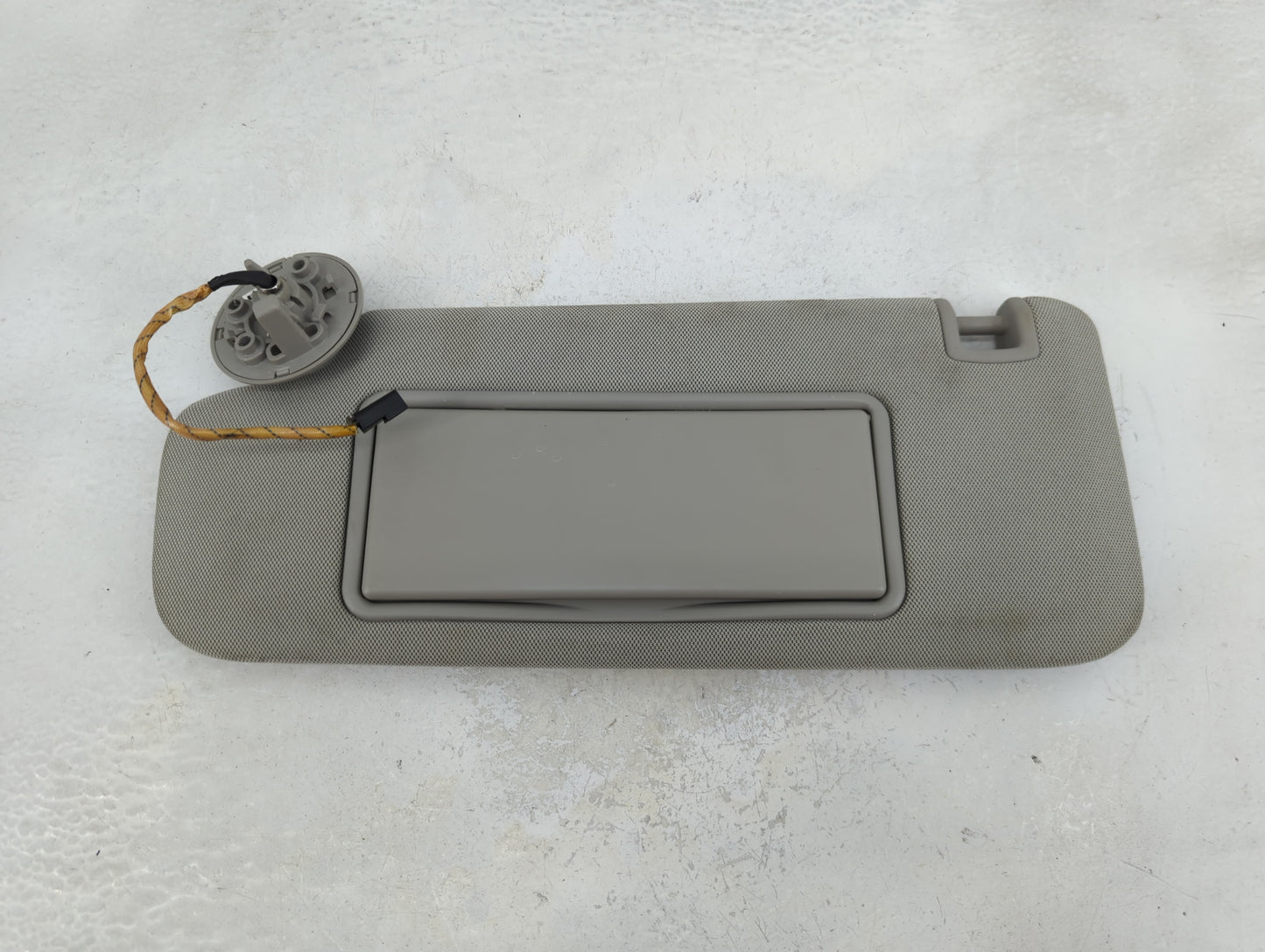 2013-2016 Chevrolet Malibu Sun Visor Shade Replacement Driver Left Mirror Fits Fits 2013 2014 2015 2016 OEM Used Auto Parts 