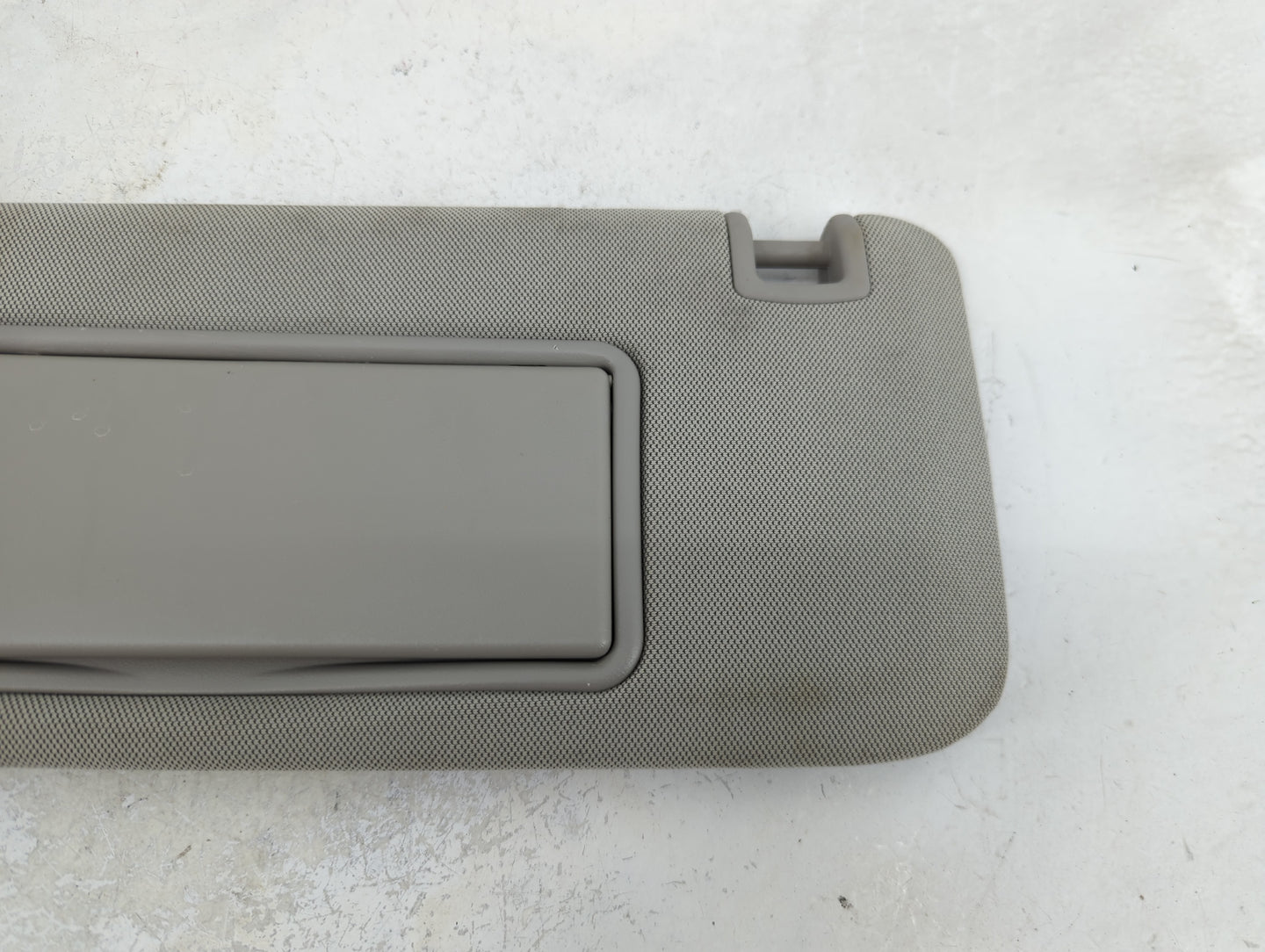 2013-2016 Chevrolet Malibu Sun Visor Shade Replacement Driver Left Mirror Fits Fits 2013 2014 2015 2016 OEM Used Auto Parts 
