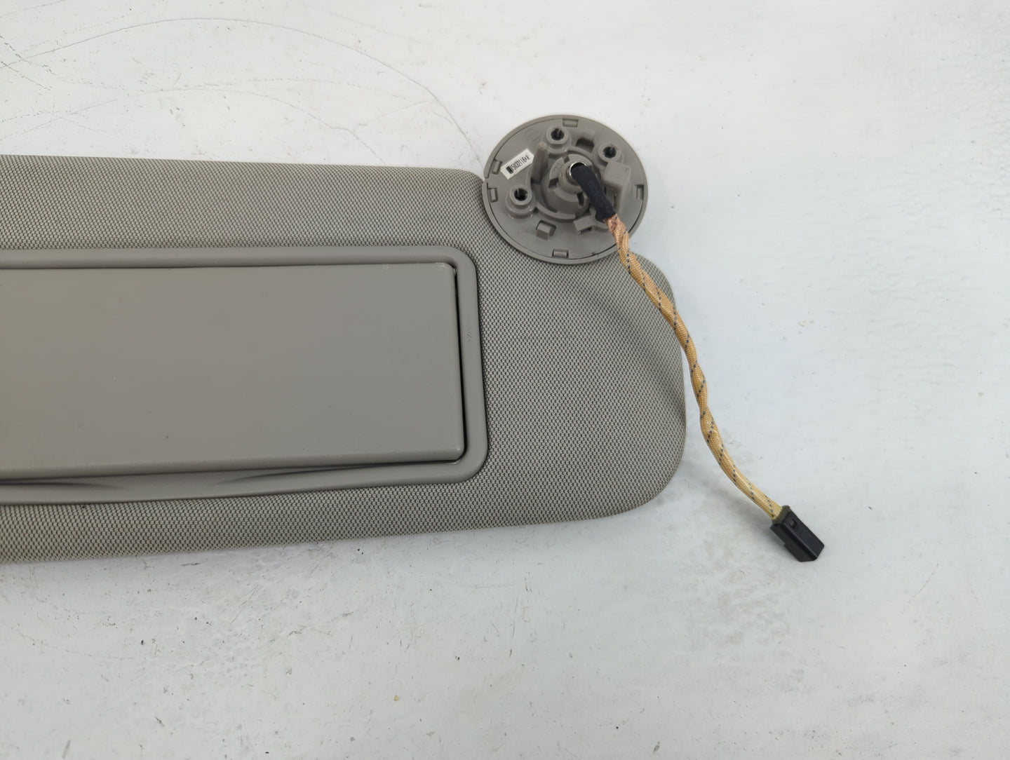 2013-2016 Chevrolet Malibu Sun Visor Shade Replacement Passenger Right Mirror Fits Fits 2013 2014 2015 2016 OEM Used Auto Pa