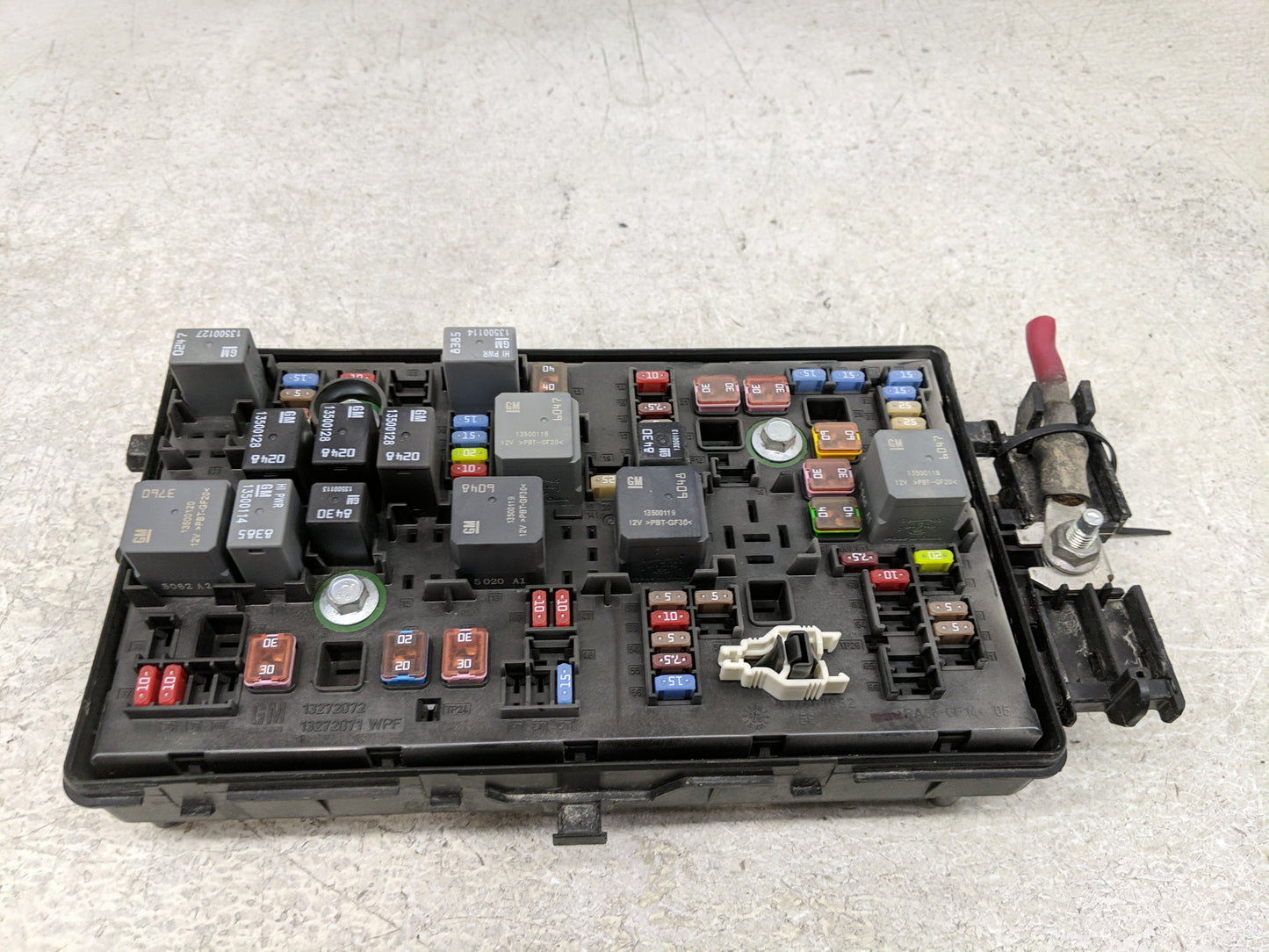2014-2016 Chevrolet Malibu Fusebox Fuse Box Panel Relay Module Fits Fits 2014 2015 2016 OEM Used Auto Parts - Oemusedautopar