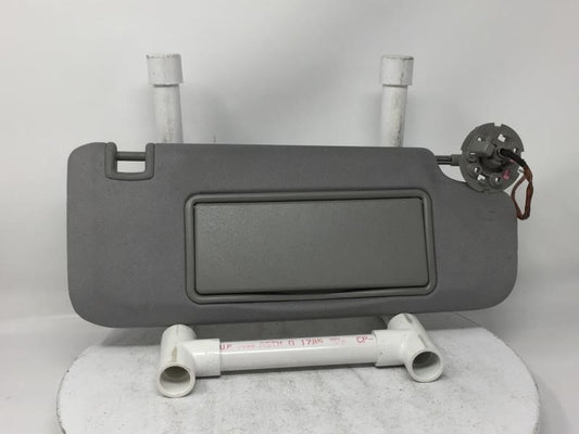 2016-2019 Chevrolet Malibu Sun Visor Shade Replacement Passenger Right Mirror Fits Fits 2016 2017 2018 2019 OEM Used Auto Pa