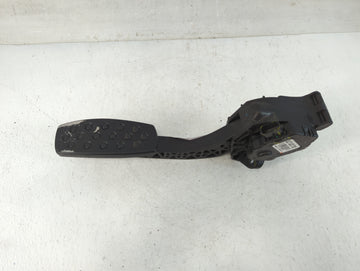 2016 Chevrolet Malibu ACCELERATOR GAS THROTTLE PEDAL WITH SENSOR