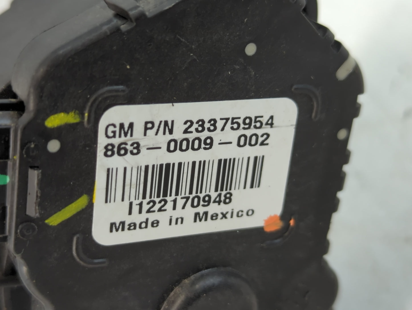 2016 Chevrolet Malibu ACCELERATOR GAS THROTTLE PEDAL WITH SENSOR - Oemusedautoparts1.com