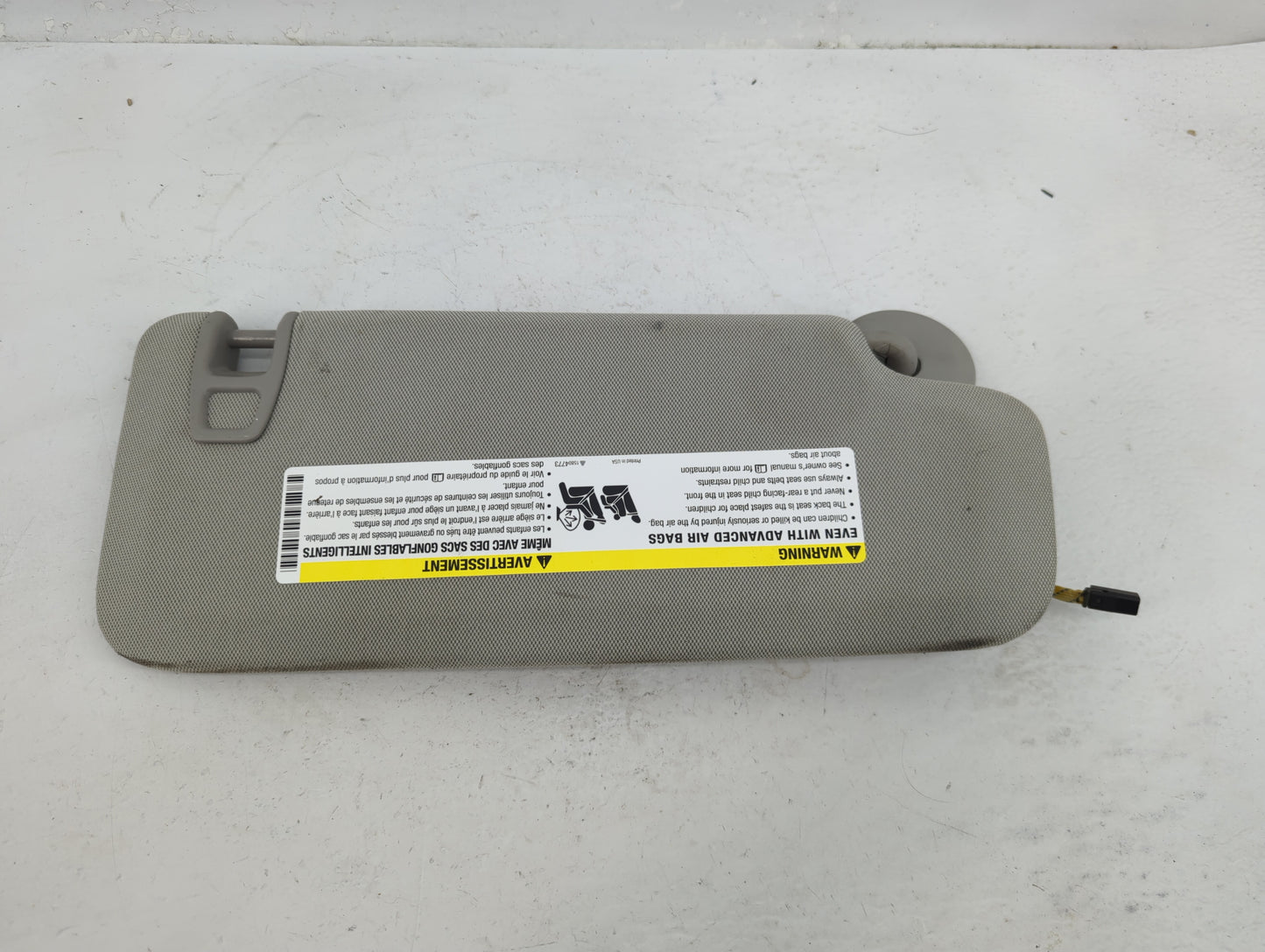 2013-2016 Chevrolet Malibu Sun Visor Shade Replacement Driver Left Mirror Fits Fits 2013 2014 2015 2016 OEM Used Auto Parts 