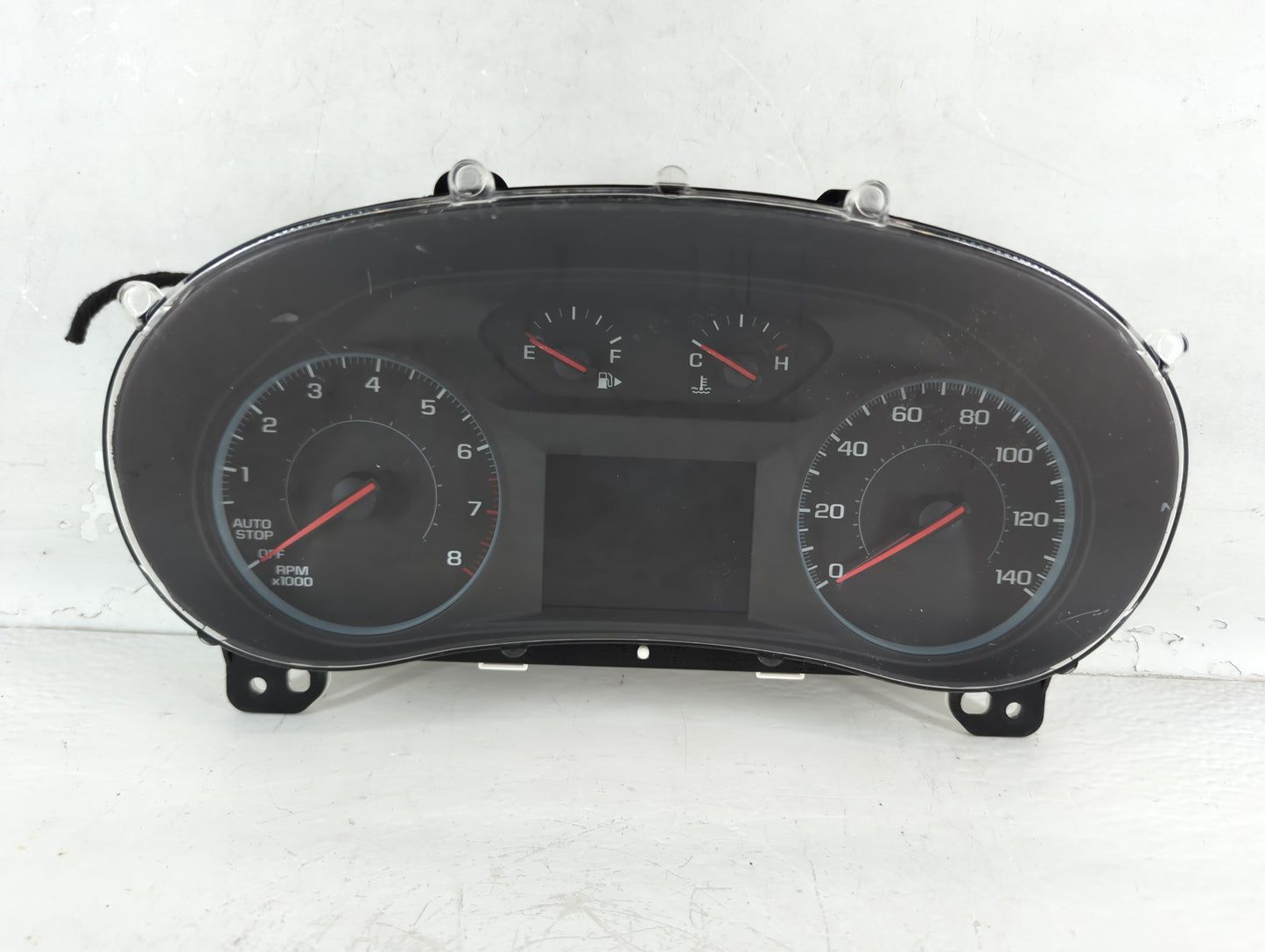 2016 Chevrolet Malibu Instrument Cluster Speedometer Gauges P/N:812372274 Fits OEM Used Auto Parts - Oemusedautoparts1.com