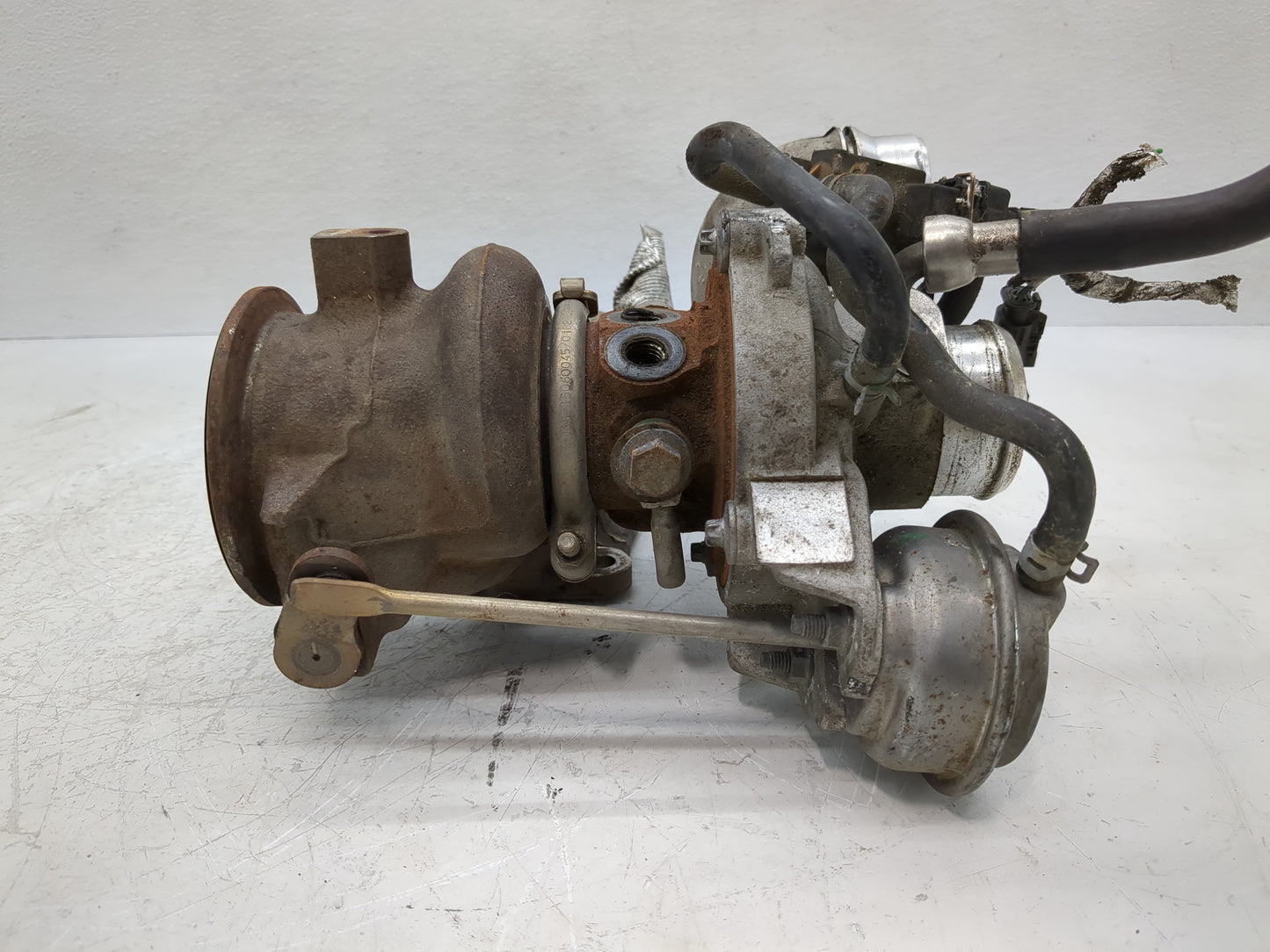 Turbos or Exhaust Manifold 2016 CHEVROLET MALIBU - Oemusedautoparts1.com