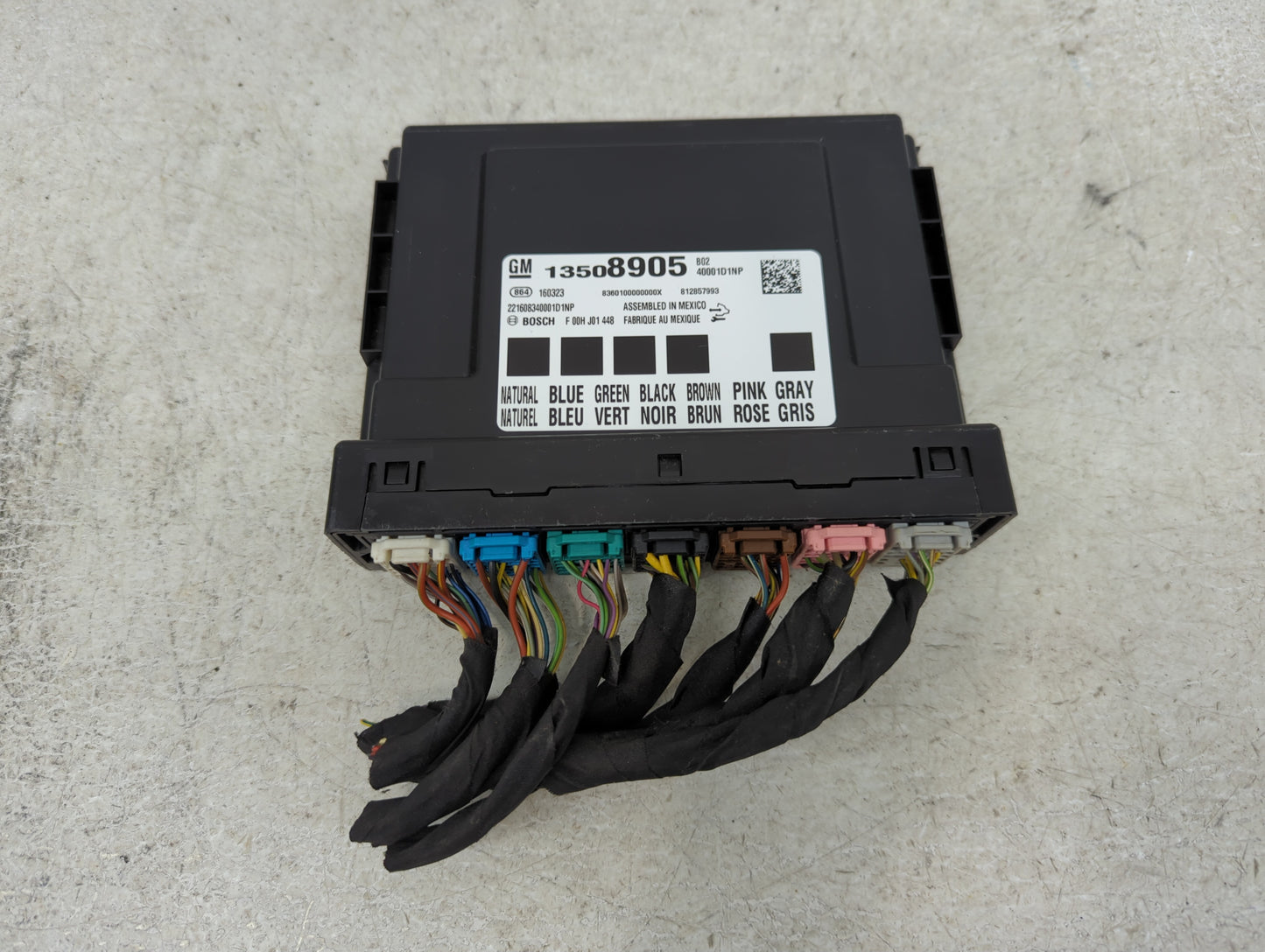 2016-2016 Chevrolet Malibu Body Control Module Bcm Inner Cabin Fuse Box 926709 - Oemusedautoparts1.com