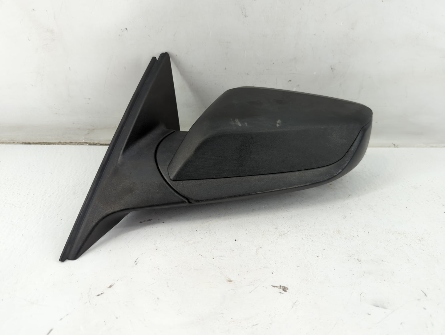 2016-2021 Chevrolet Malibu Driver Side View Mirror - Left Door Mirror OEM Used - Oemusedautoparts1.com