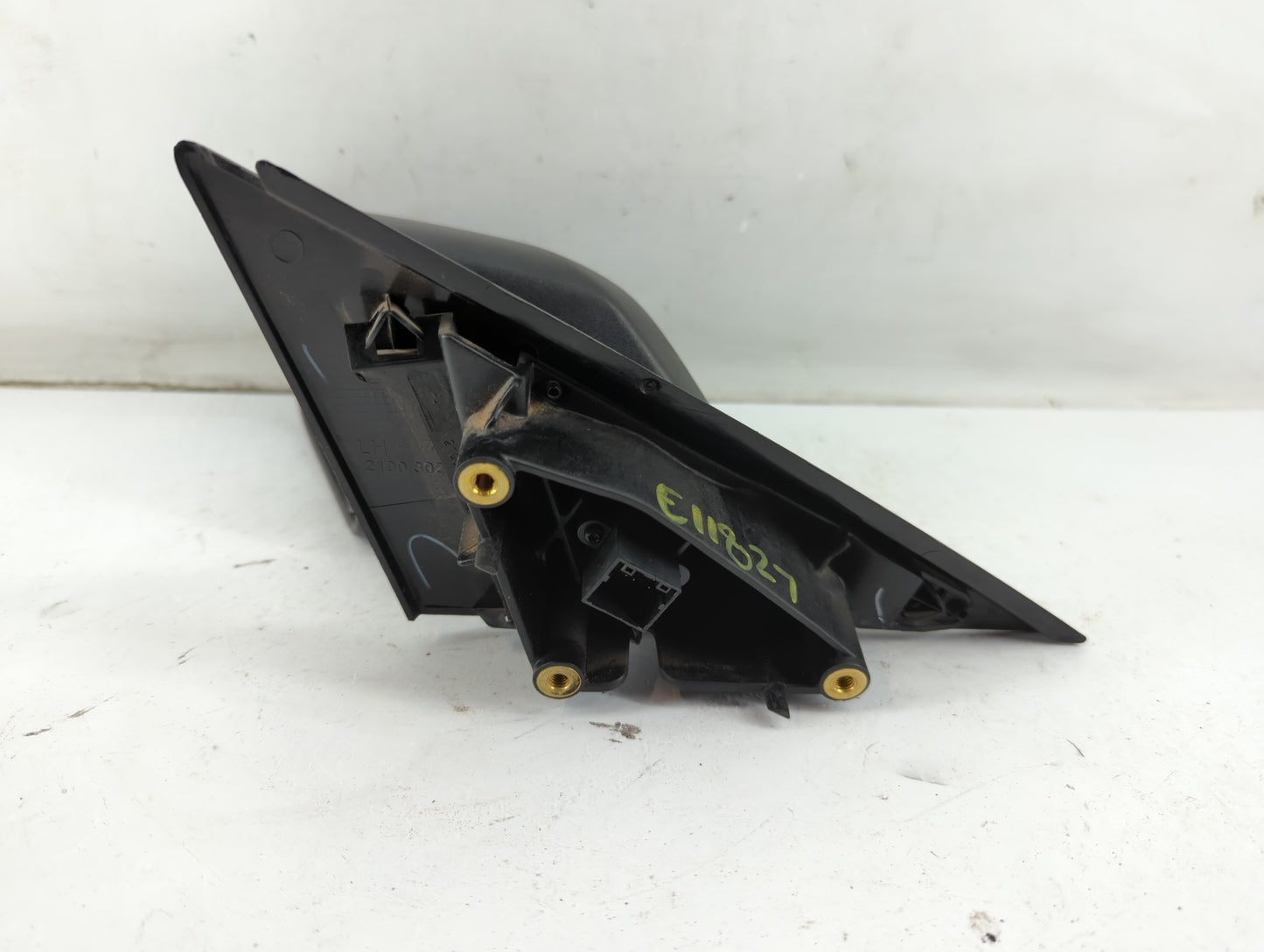 2016-2021 Chevrolet Malibu Driver Side View Mirror - Left Door Mirror OEM Used - Oemusedautoparts1.com