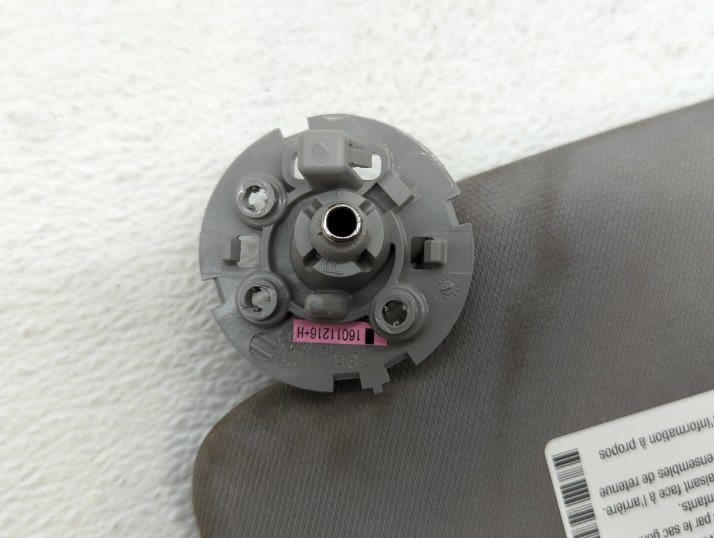 2016 Chevrolet Malibu Sun Visor Shade Replacement Passenger Right Mirror Fits Fits 2017 2018 2019 OEM Used Auto Parts - Oemu