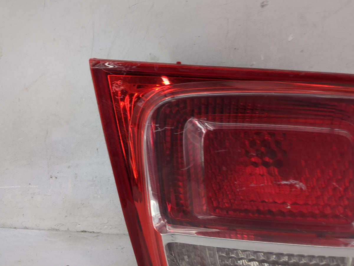 Chevrolet Malibu Limited Driver Left Side Deck Lid Mounted Tail Light 1223414 - Oemusedautoparts1.com