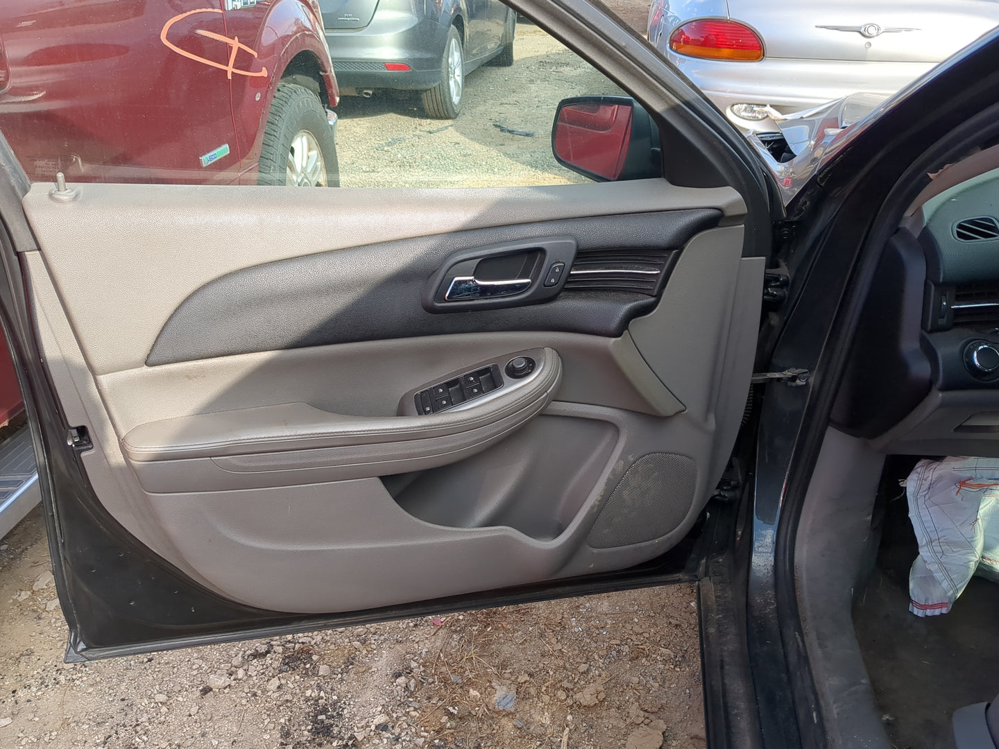 2016 Chevrolet Malibu Limited Front Left Driver Interior Door Panel Trim - Oemusedautoparts1.com