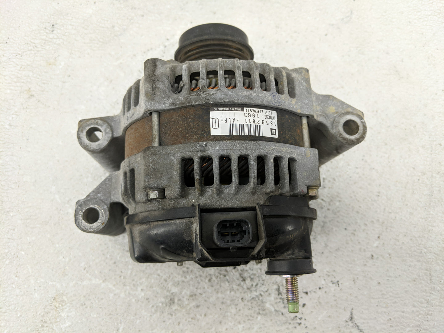 2016 Chevrolet Malibu Limited Alternator Replacement Generator Charging Assembly Engine OEM P/N:13592811 Fits OEM Used Auto 