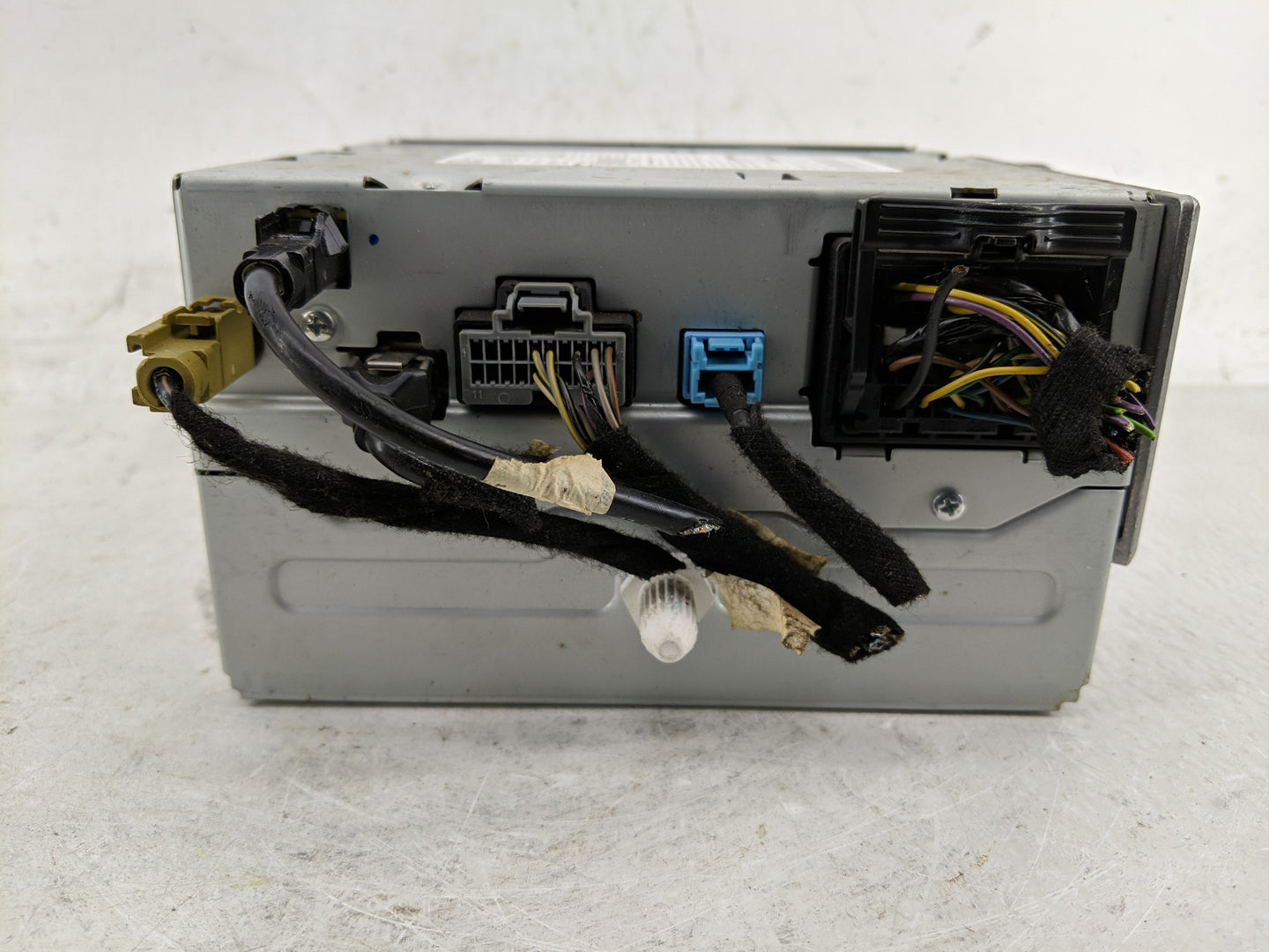 2016 Chevrolet Malibu Limited Radio AM FM Cd Player Receiver Replacement P/N:654663145 23476254 Fits Fits 2014 2015 OEM Used