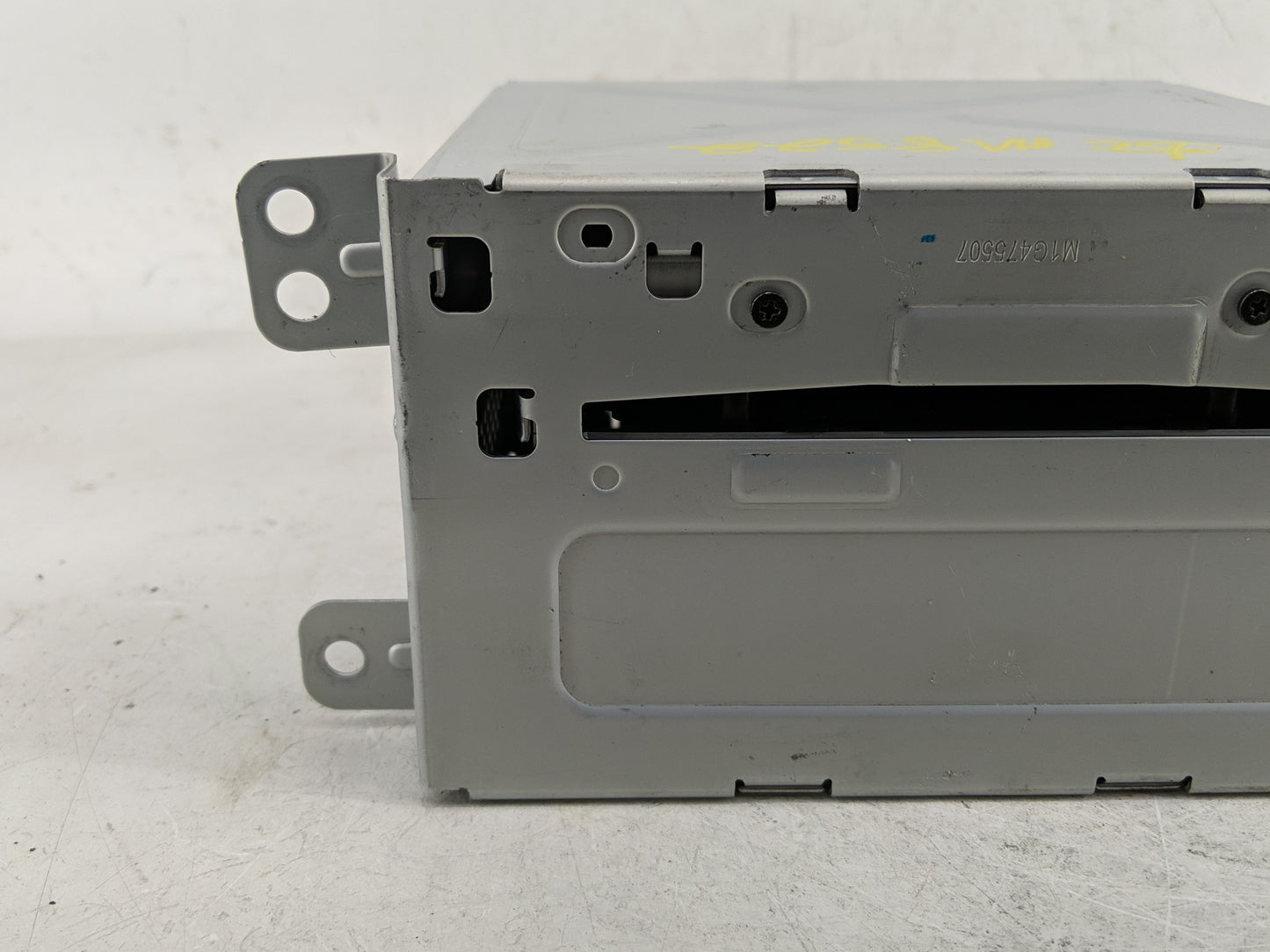 2016 Chevrolet Malibu Limited Radio AM FM Cd Player Receiver Replacement P/N:23161215 Fits Fits 2014 2015 OEM Used Auto Part