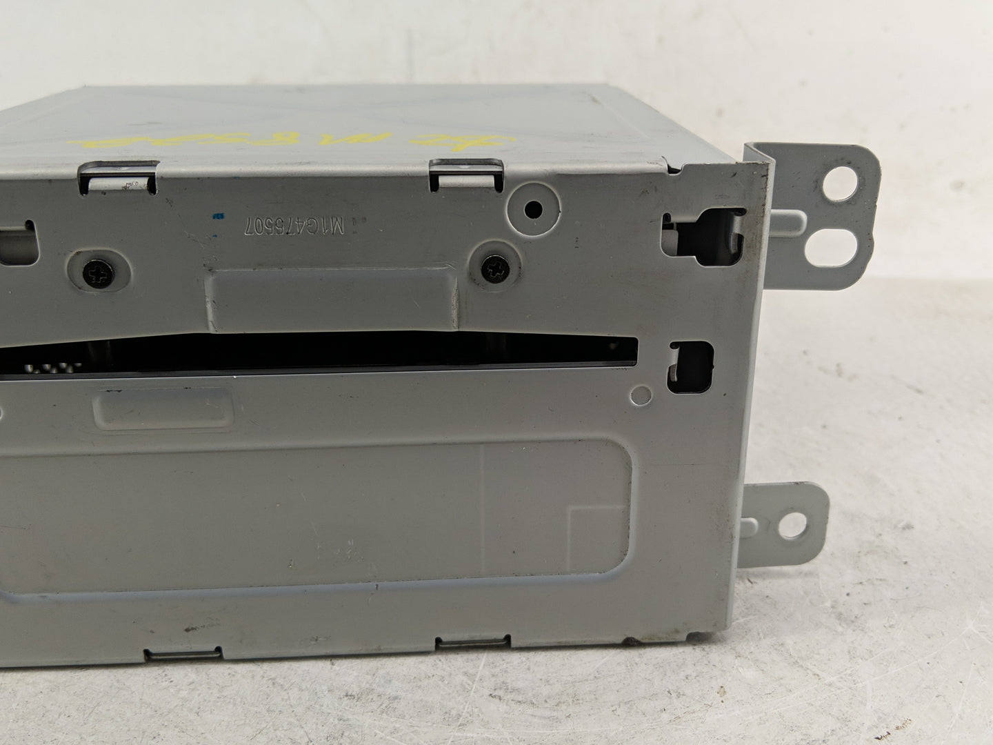 2016 Chevrolet Malibu Limited Radio AM FM Cd Player Receiver Replacement P/N:23161215 Fits Fits 2014 2015 OEM Used Auto Part
