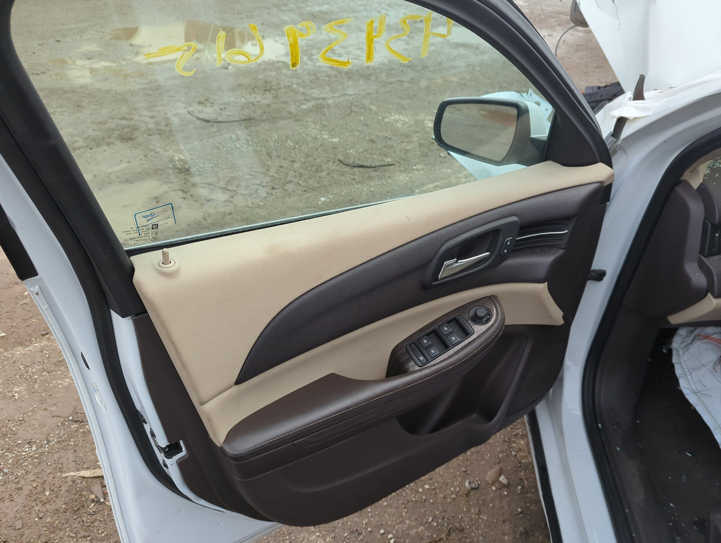 2016 Chevrolet Malibu Limited Front Left Driver Interior Door Panel Trim - Oemusedautoparts1.com