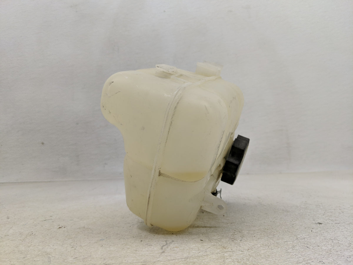 Chevrolet Malibu Limited Radiator Coolant Overflow Expansion Tank Bottle 1313073 - Oemusedautoparts1.com