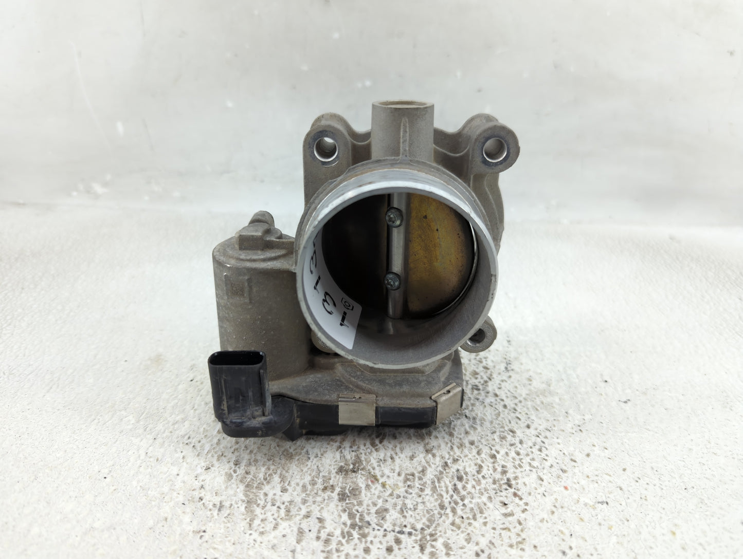 2016 Chevrolet Malibu Limited Throttle Body P/N:12670839AA Fits Fits 2017 2018 2019 2020 2021 2022 OEM Used Auto Parts - Oem