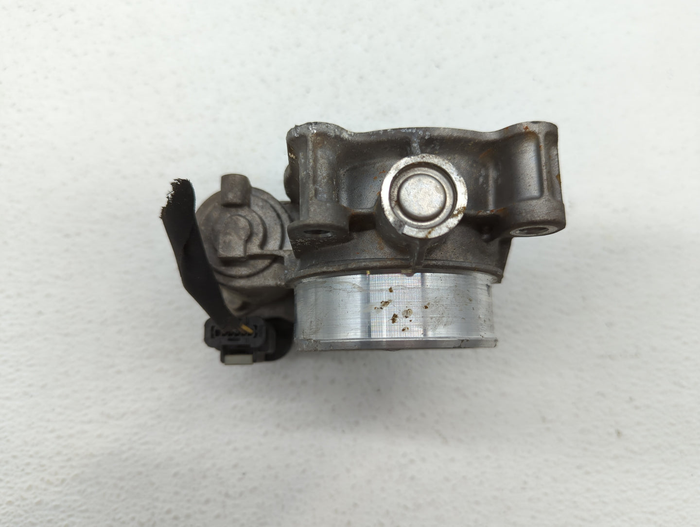 2016 Chevrolet Malibu Limited Throttle Body P/N:12670839AA 12627217DA Fits Fits 2017 2018 2019 OEM Used Auto Parts - Oemused