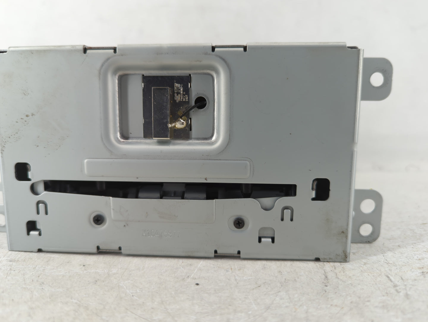 2016 Chevrolet Malibu Limited Radio AM FM Cd Player Receiver Replacement P/N:23284461 Fits OEM Used Auto Parts - Oemusedauto