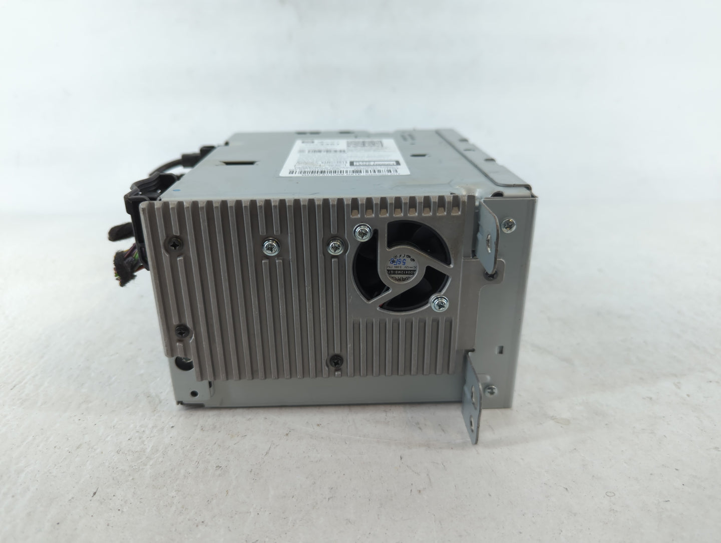 2016 Chevrolet Malibu Limited Am Fm Cd Player Radio Receiver - Oemusedautoparts1.com