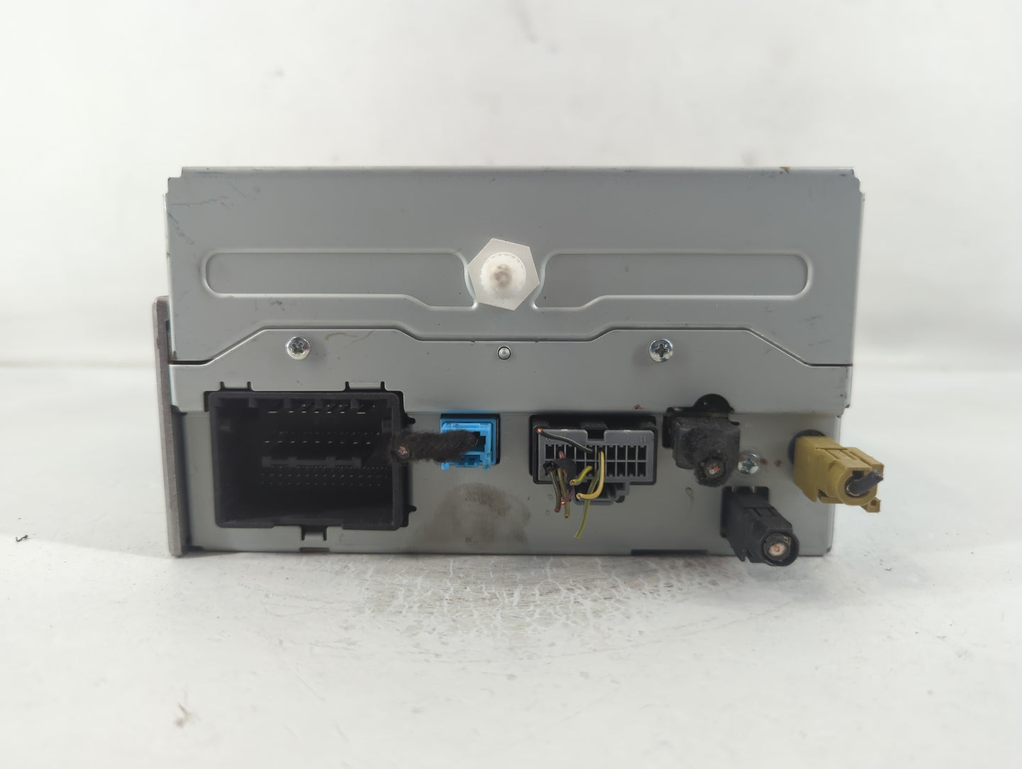2016 Chevrolet Malibu Limited Radio AM FM Cd Player Receiver Replacement P/N:23284461 Fits OEM Used Auto Parts - Oemusedauto